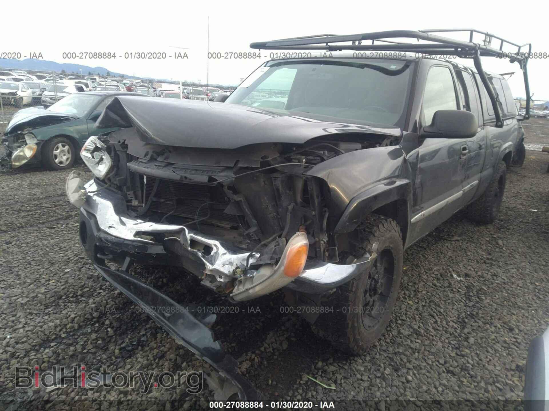 2005 GMC NEW SIERRA - VIN: 2GTEK19B251339686 - Фото 2