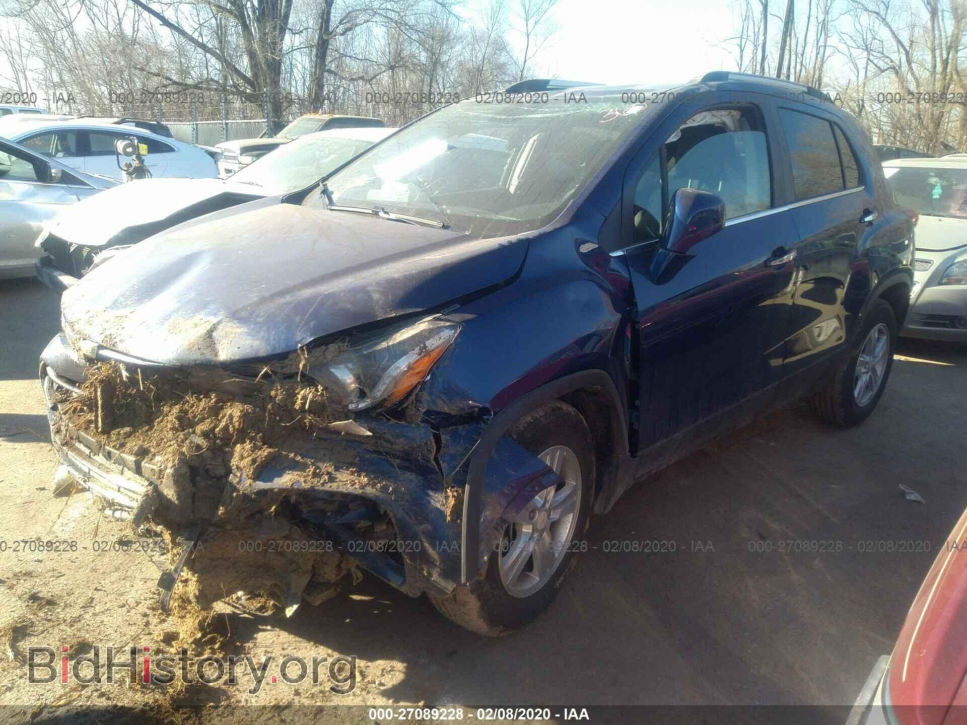 2017 CHEVROLET TRAX - VIN: 3GNCJLSB7HL187902 - Фото 2