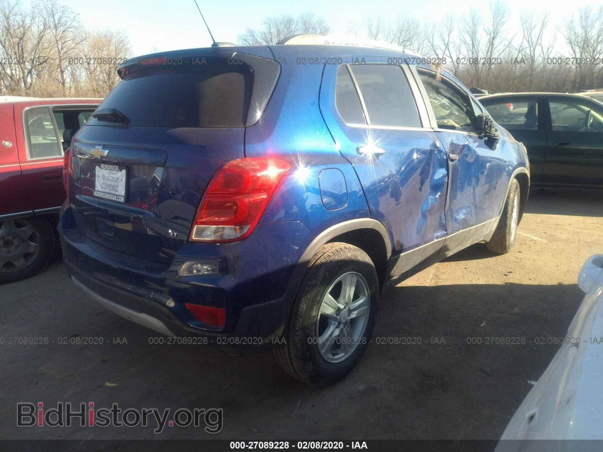 2017 CHEVROLET TRAX - VIN: 3GNCJLSB7HL187902 - Фото 4