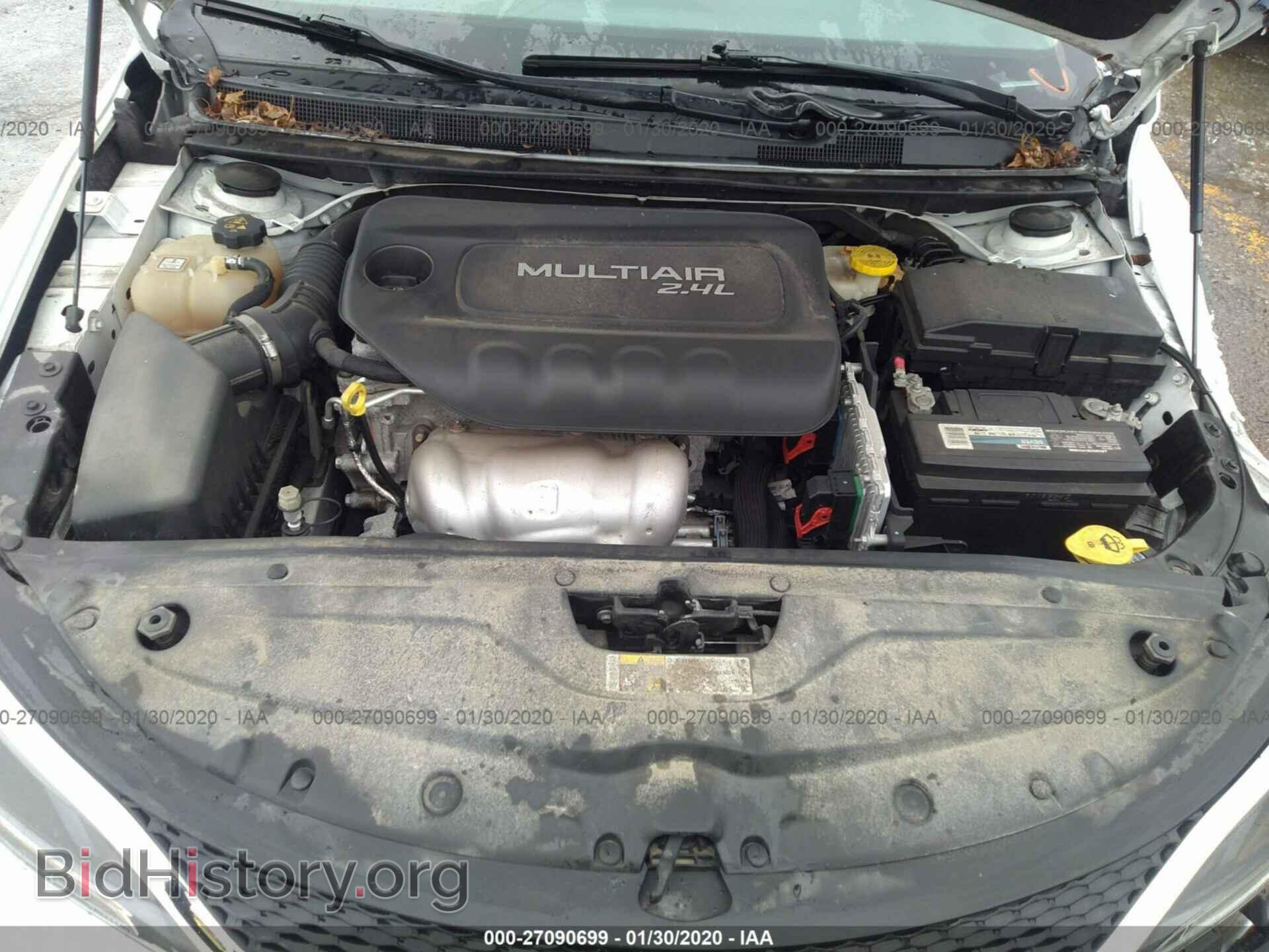 2016 CHRYSLER 200 - VIN: 1C3CCCAB1GN127606 - Photo 10