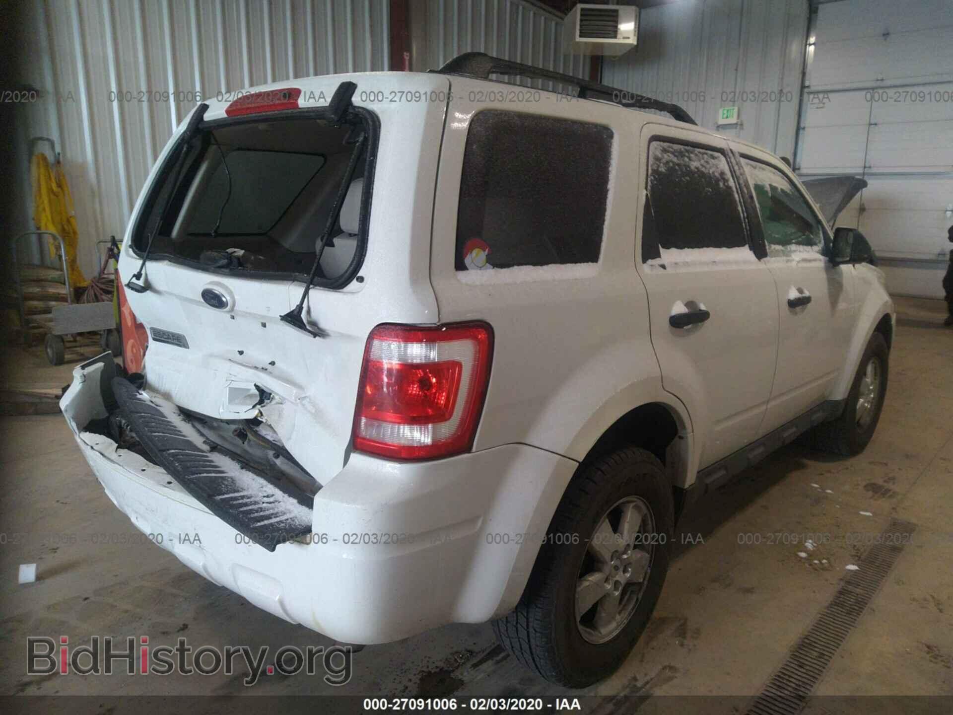 2011 FORD ESCAPE - VIN: 1FMCU9D78BKB35243 - Фото 4