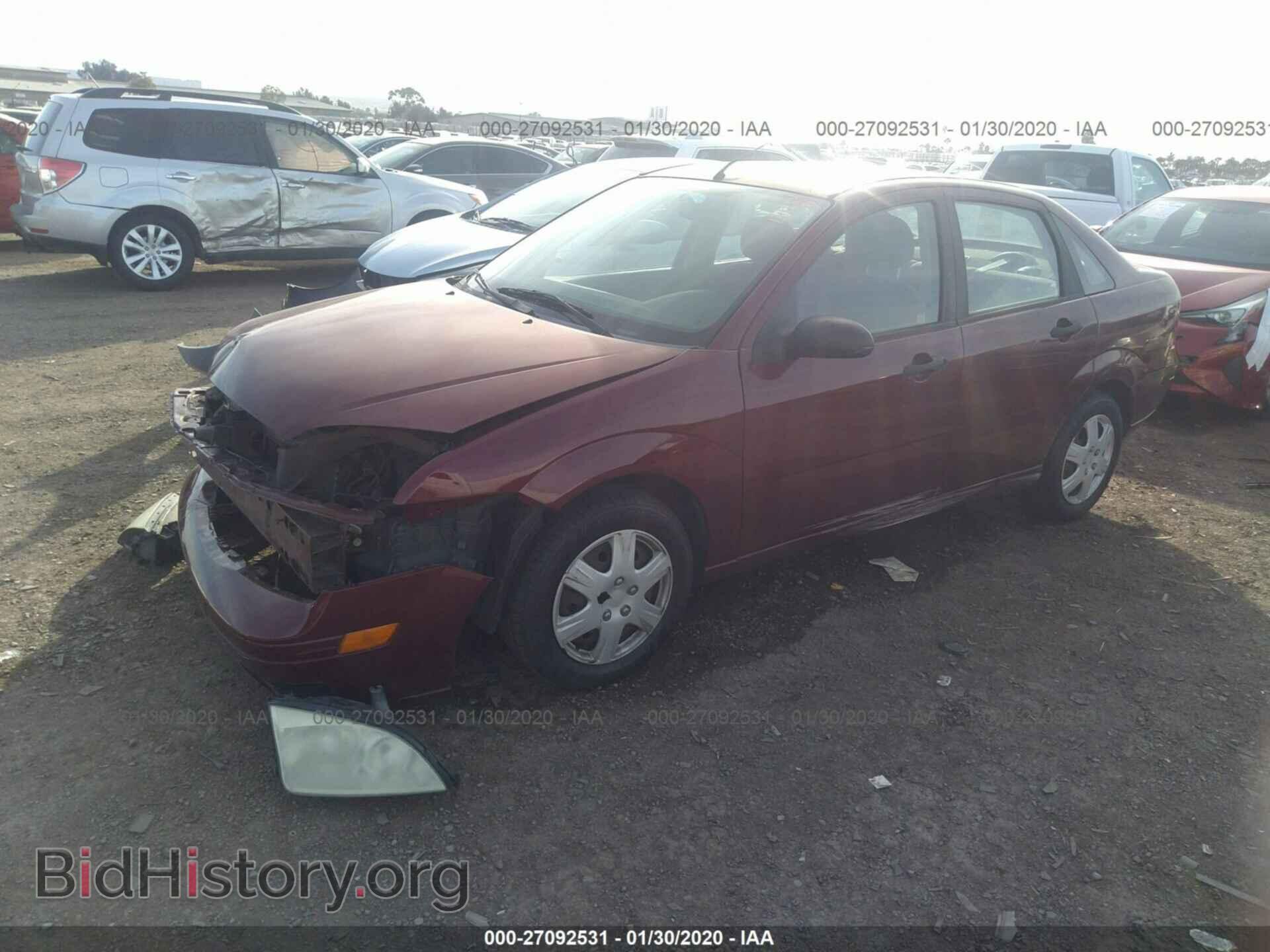 2007 FORD FOCUS - VIN: 1FAFP34NX7W246208 - Фото 2