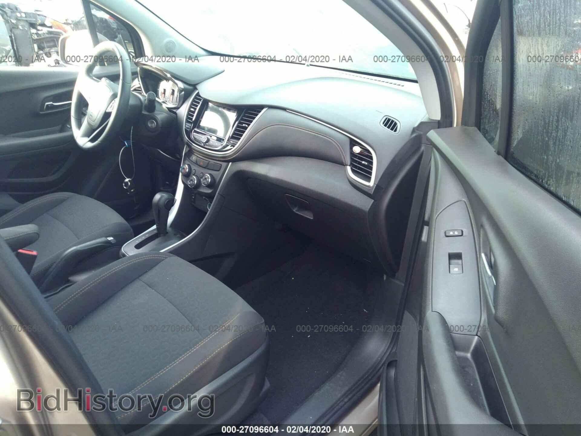 2018 CHEVROLET TRAX - VIN: 3GNCJKSB4JL328070 - Фото 5