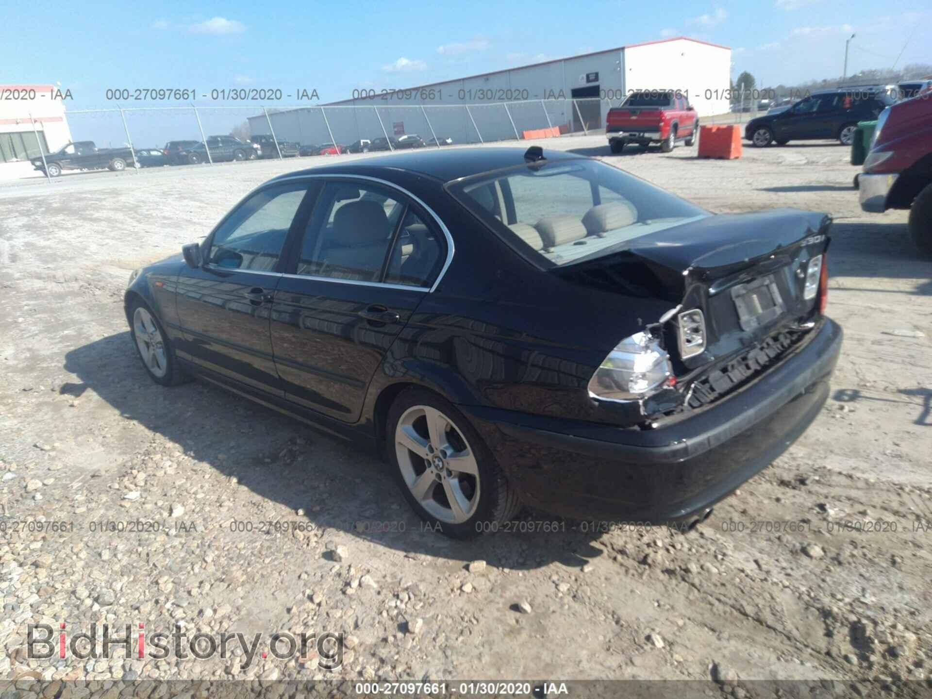 2004 BMW 330 - VIN: WBAEV53404KM37555 - Photo 3