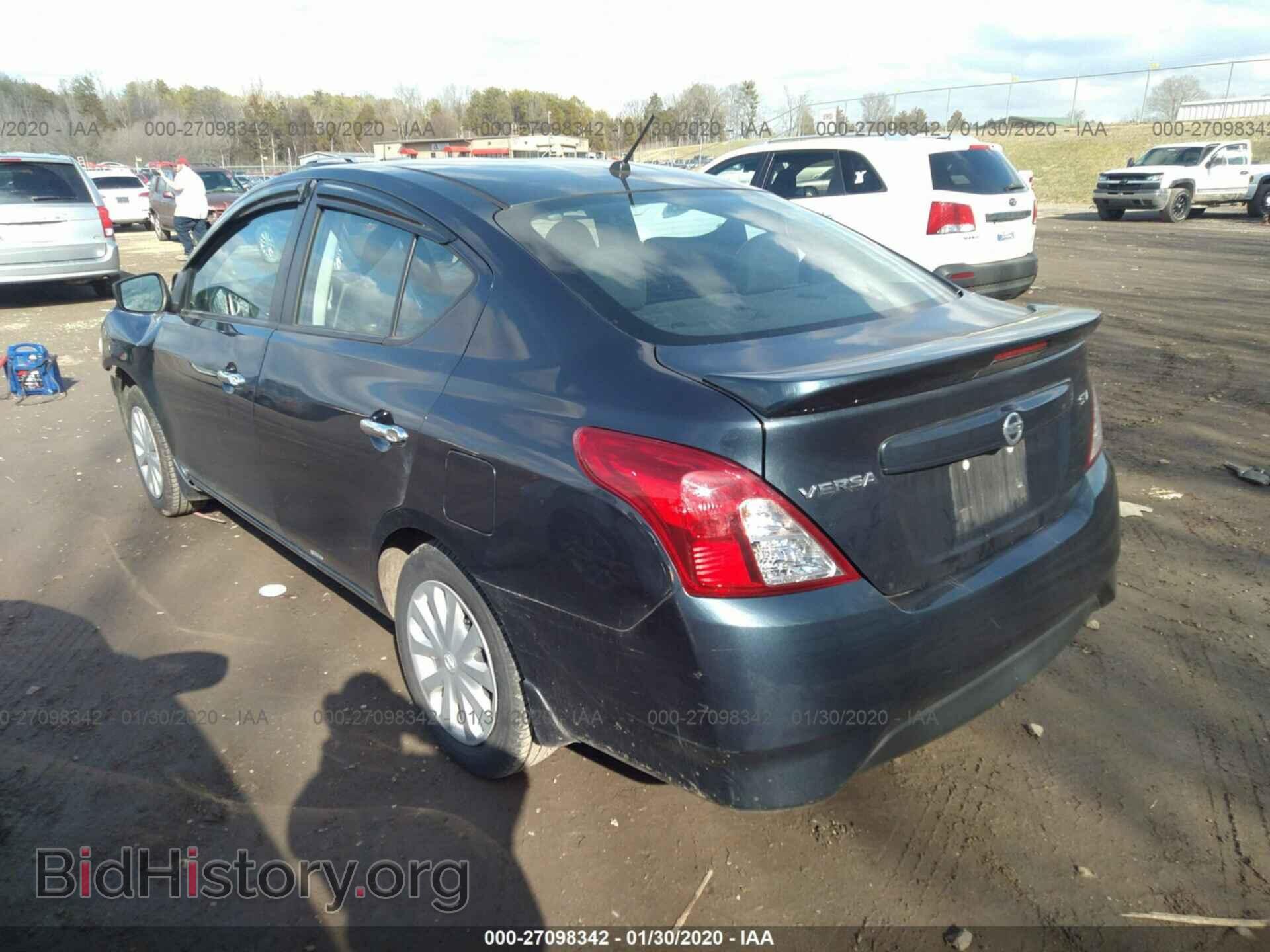 2017 NISSAN VERSA - VIN: 3N1CN7AP3HL894810 - Фото 3