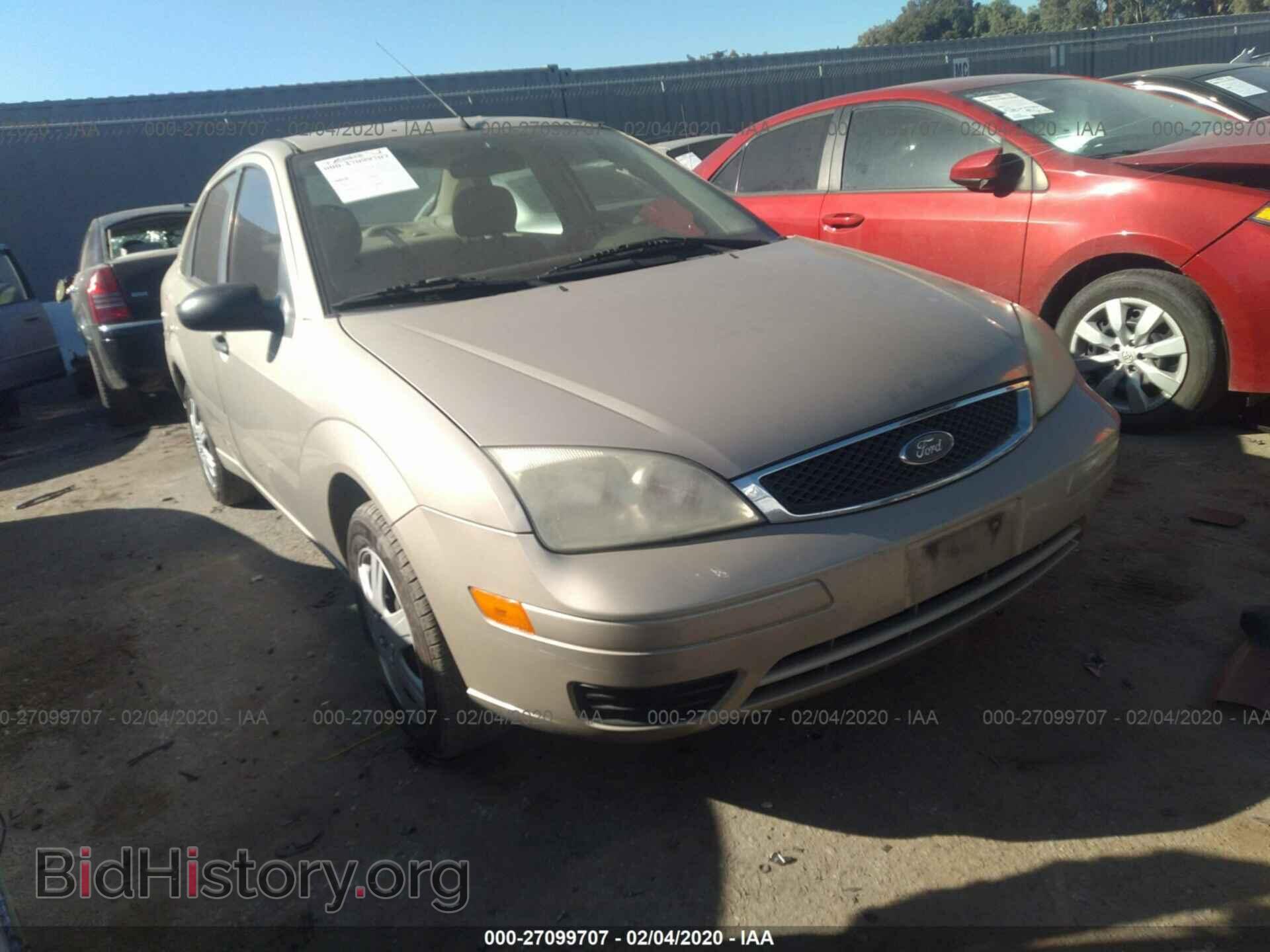 Фотография 1FAFP34N37W203572 - FORD FOCUS 2007