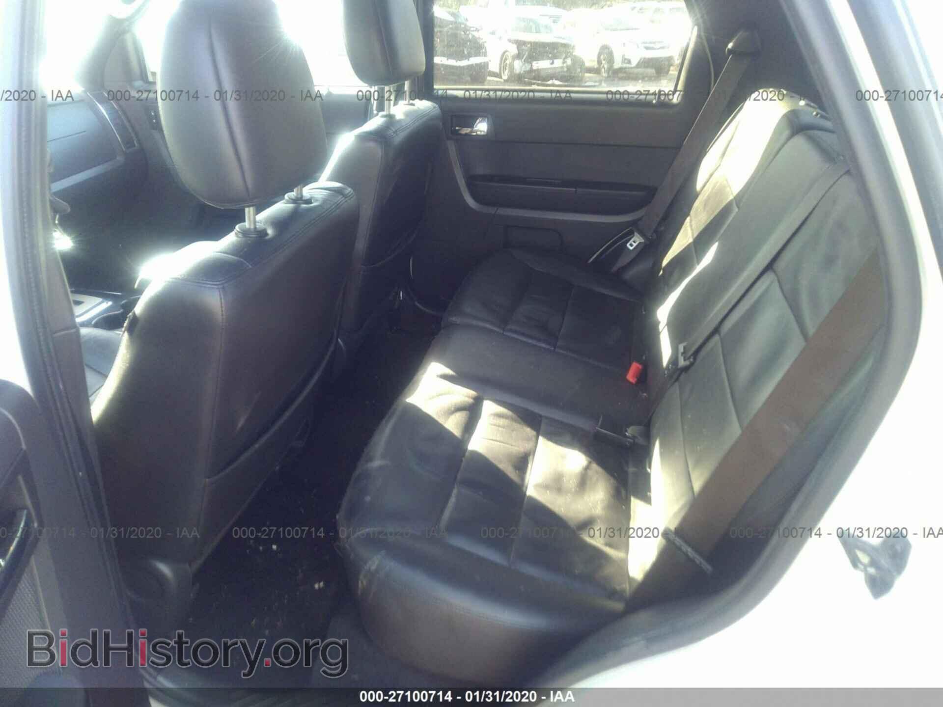 2011 FORD ESCAPE - VIN: 1FMCU0EG8BKB03855 - Photo 8