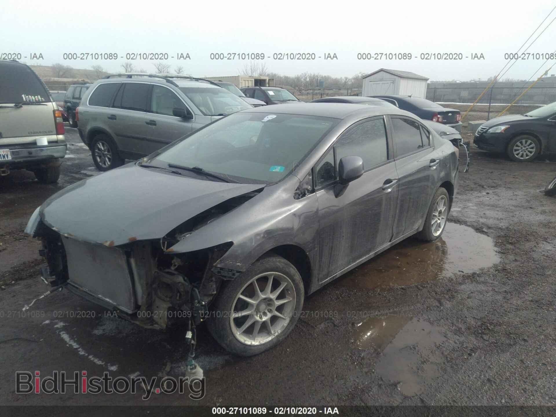 2012 HONDA CIVIC - VIN: 2HGFB2F53CH573186 - Фото 2