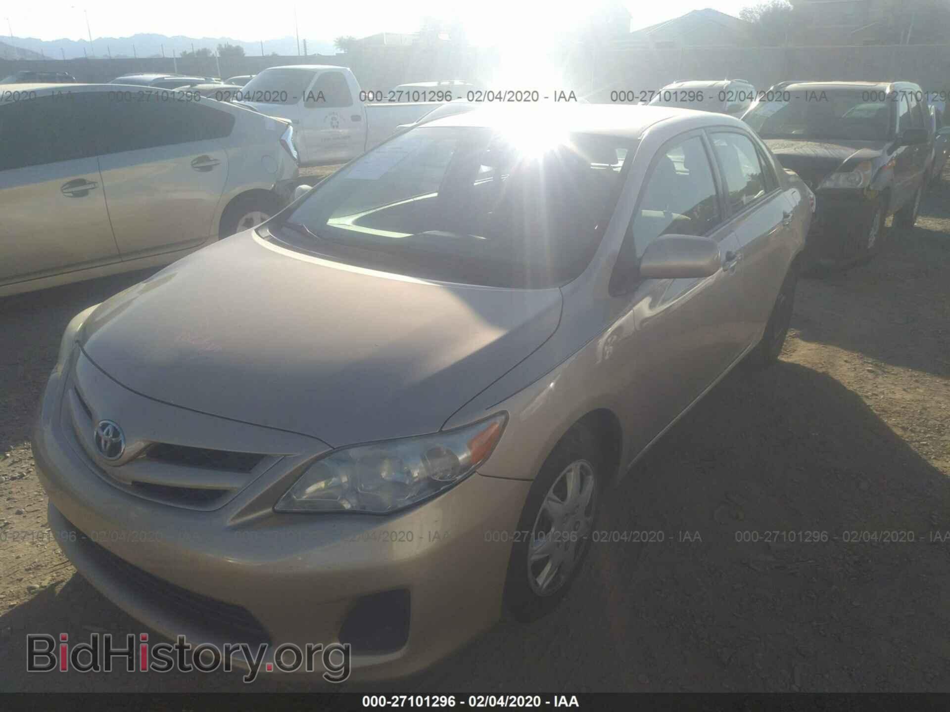 2011 TOYOTA COROLLA - VIN: 2T1BU4EE3BC652273 - Фото 2