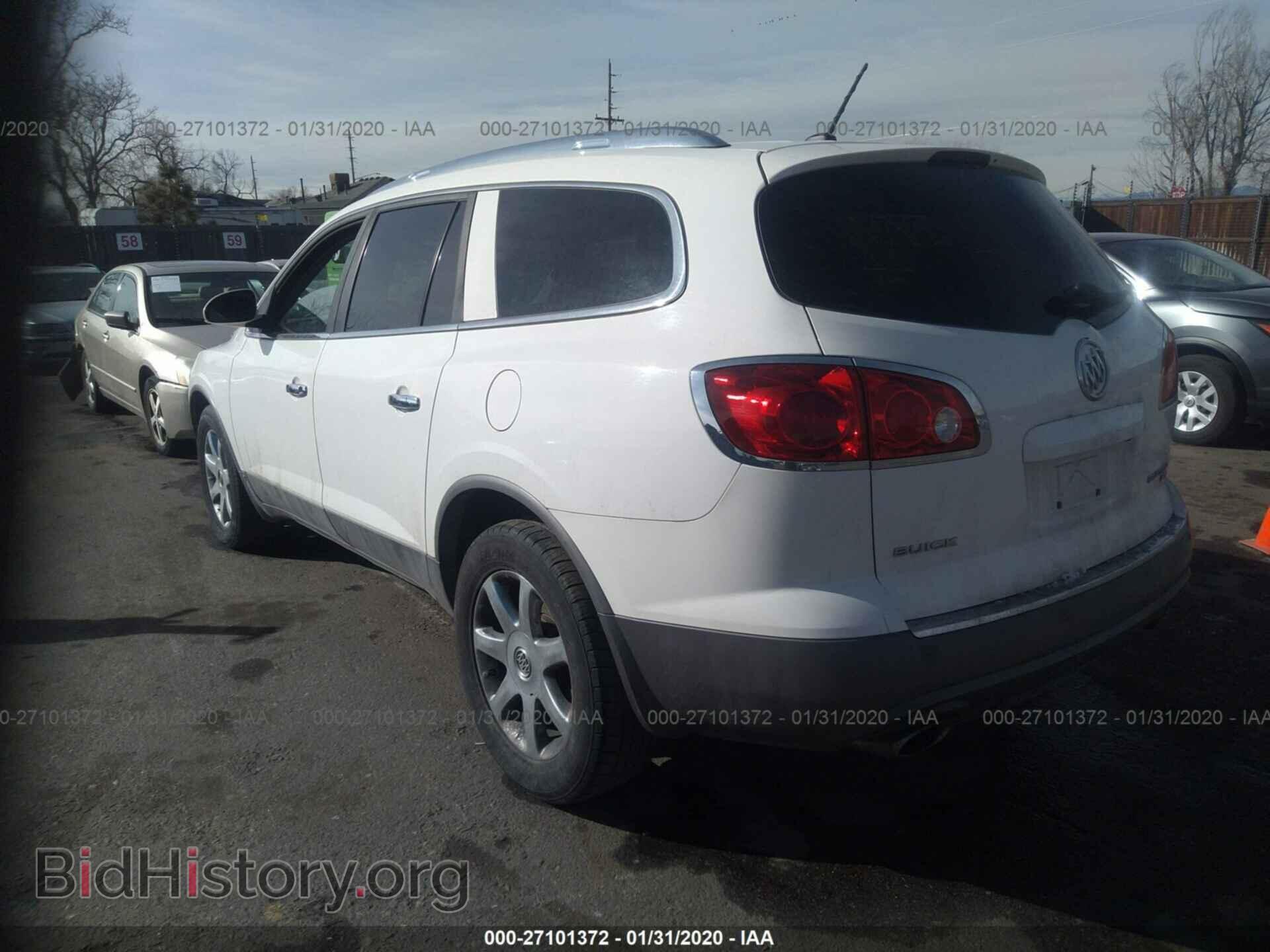 2010 BUICK ENCLAVE - VIN: 5GALVCED5AJ135774 - Фото 3