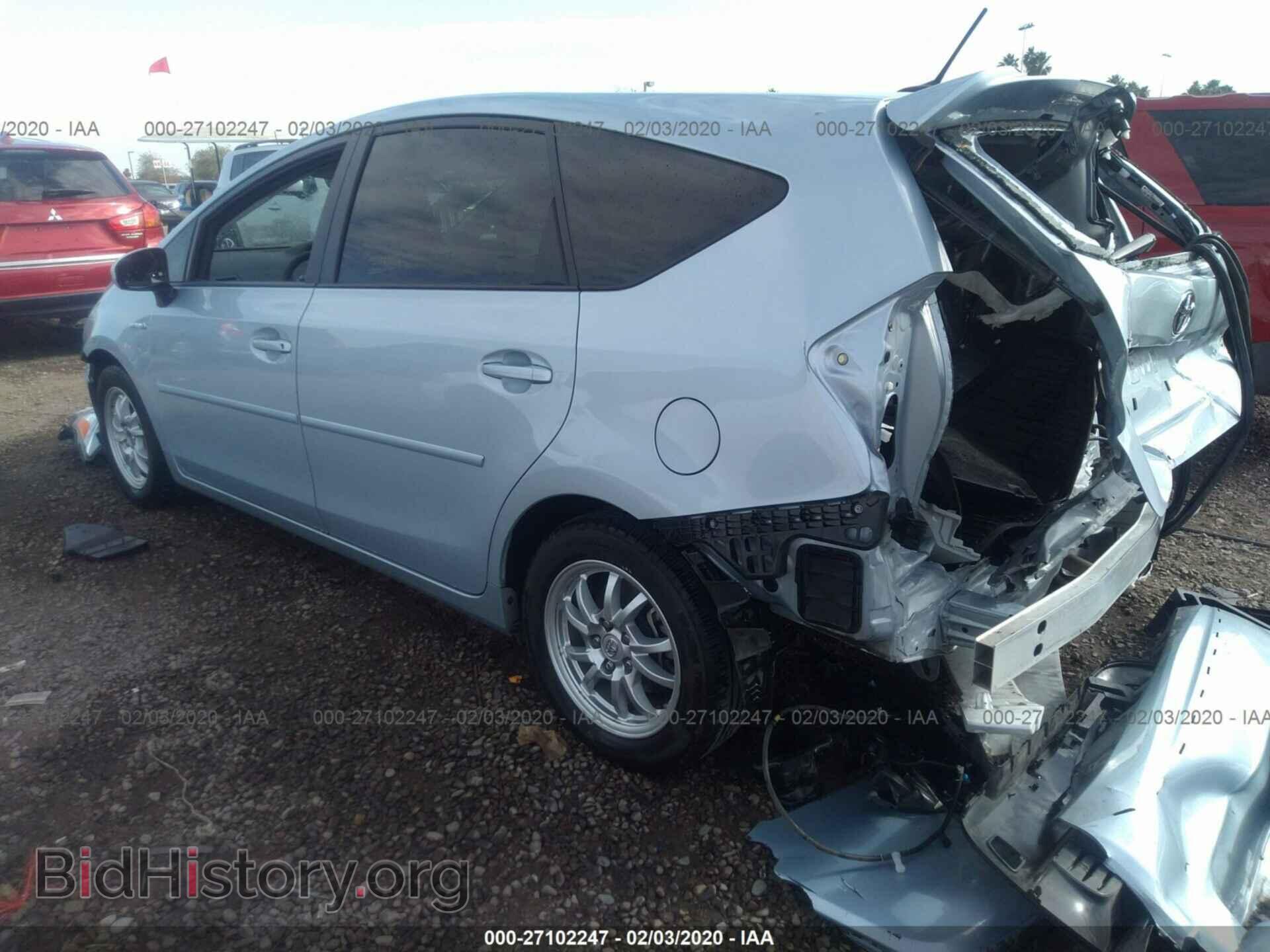 2016 TOYOTA PRIUS V - VIN: JTDZN3EU4GJ047221 - Фото 3