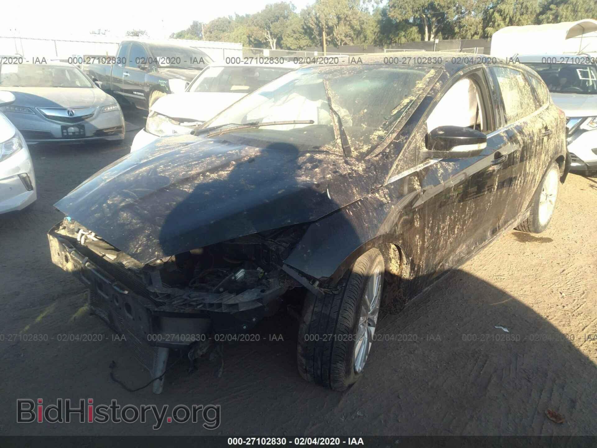 2017 FORD FOCUS - VIN: 1FADP3N22HL272526 - Фото 2