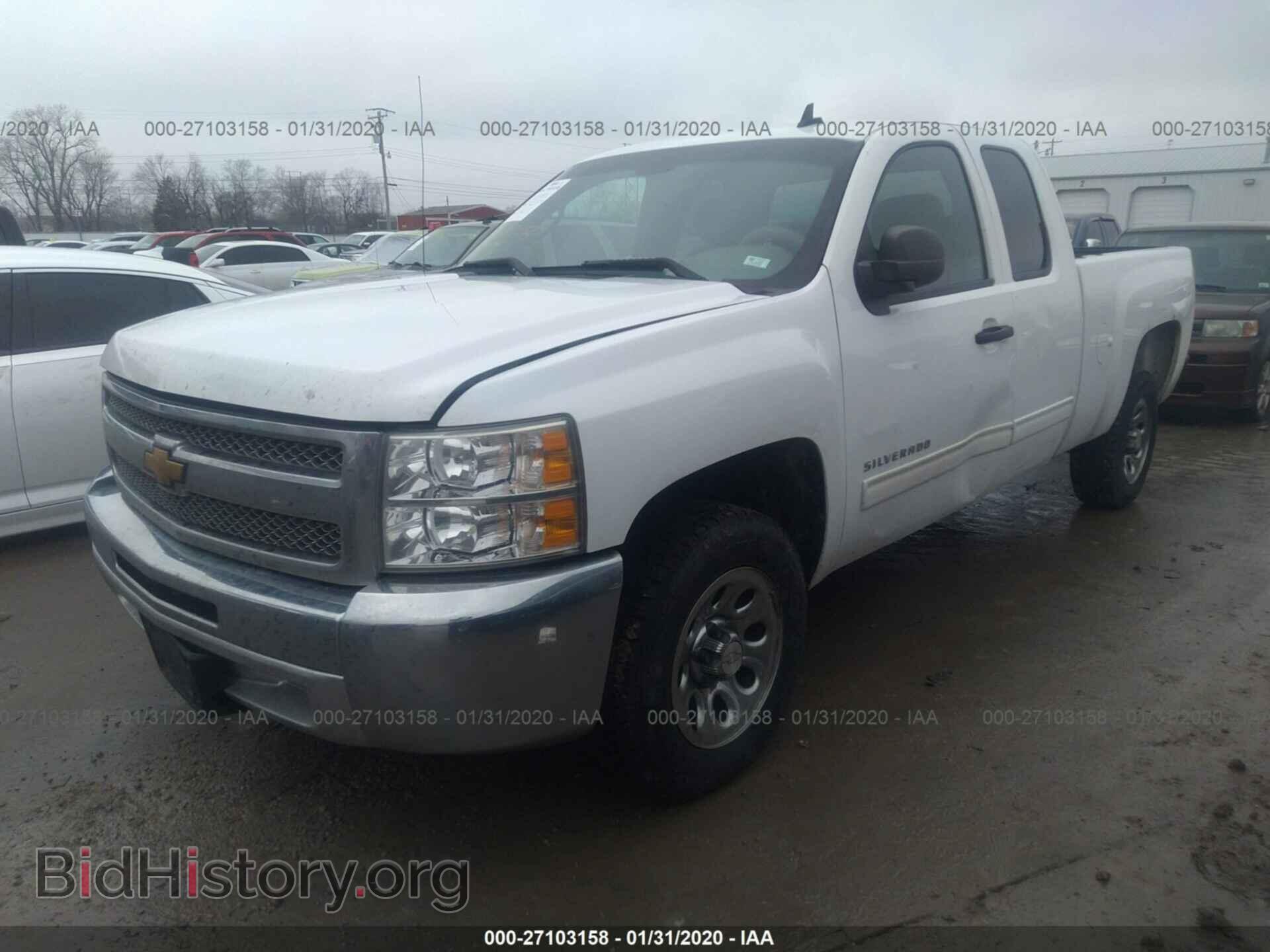 2013 CHEVROLET SILVERADO - VIN: 1GCRCREA8DZ127410 - Фото 2