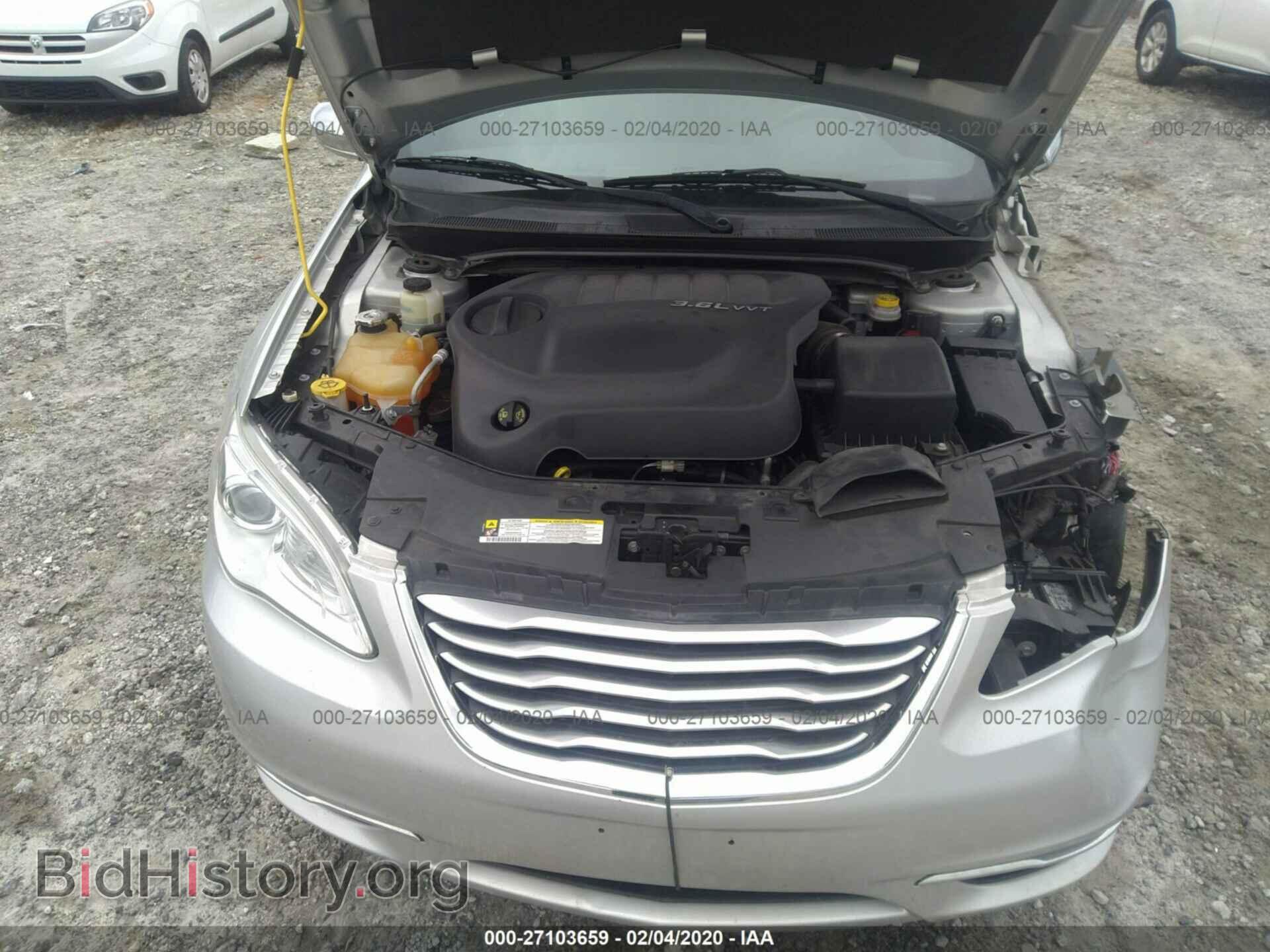 2012 CHRYSLER 200 - VIN: 1C3CCBCG0CN279440 - Фото 10