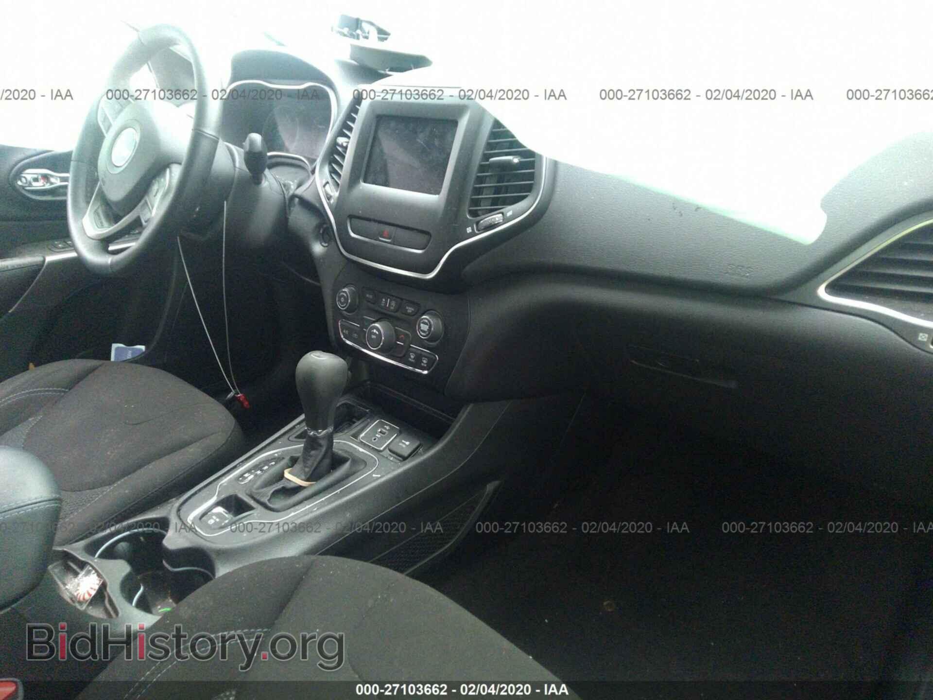 2019 JEEP CHEROKEE - VIN: 1C4PJLCB9KD145348 - Фото 5