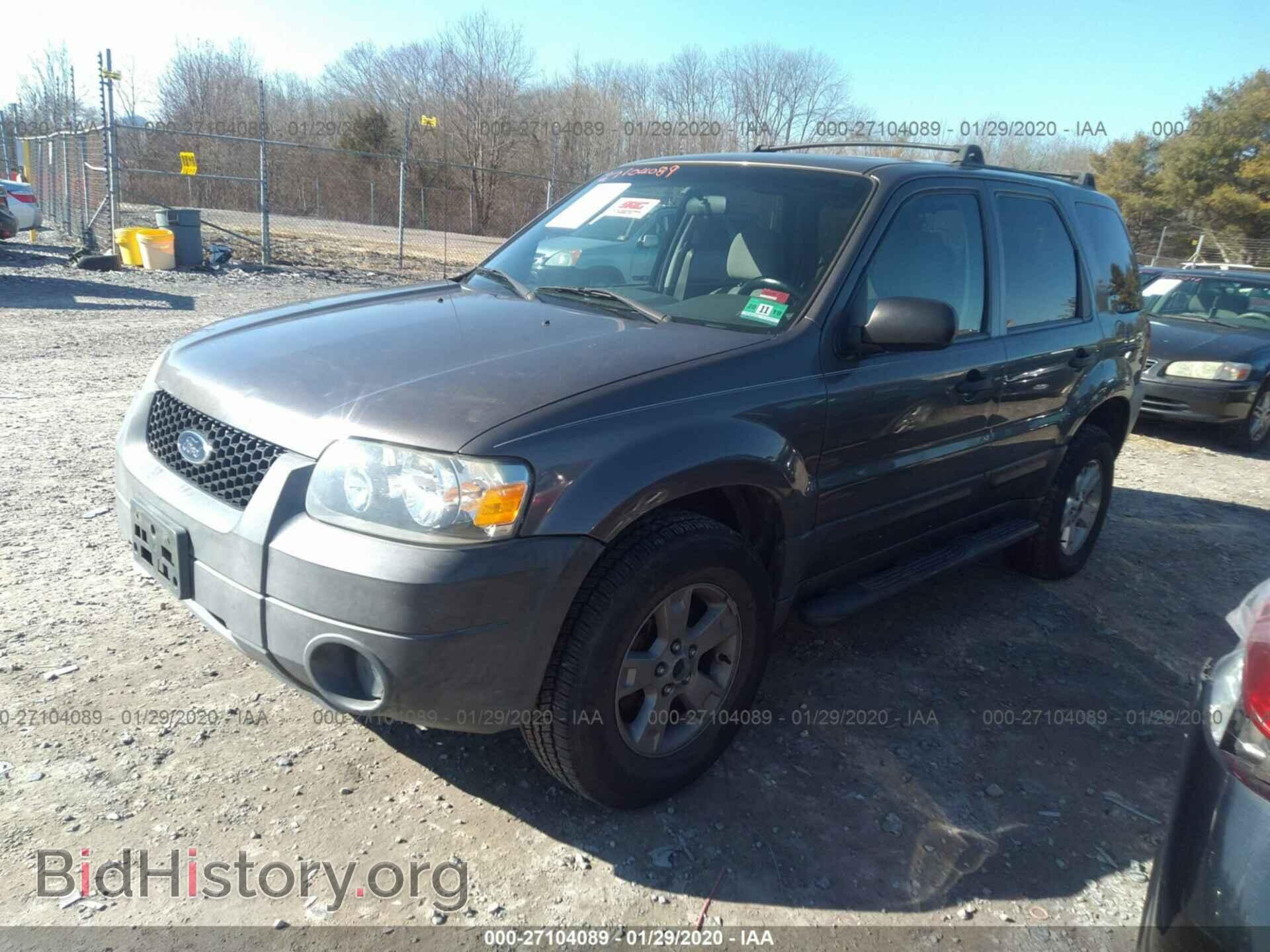 2005 FORD ESCAPE - VIN: 1FMYU93155KA41506 - Фото 2
