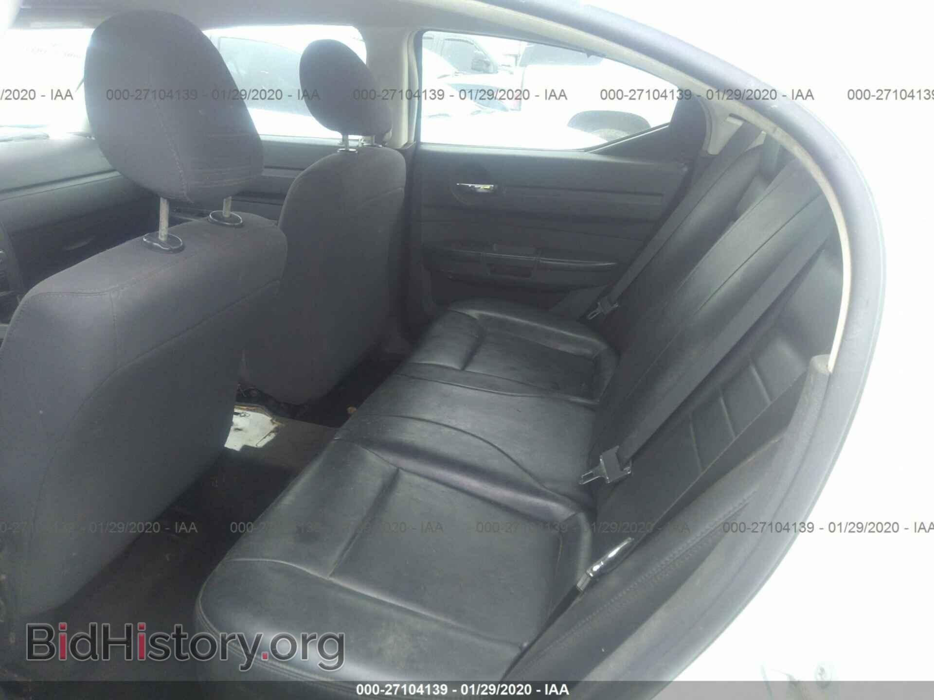 2010 DODGE CHARGER - VIN: 2B3AA4CT1AH203363 - Фото 8