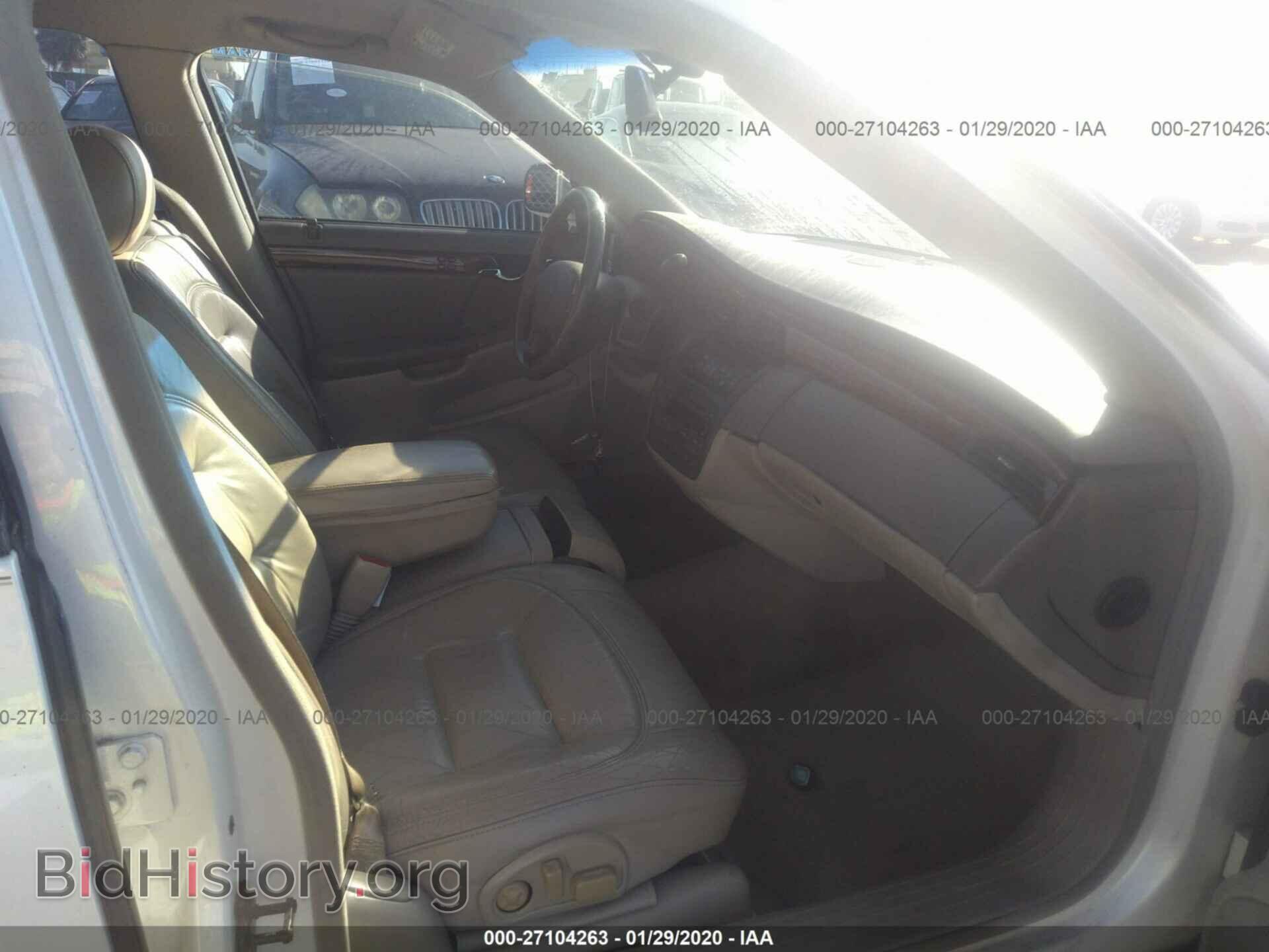 2001 CADILLAC DEVILLE - VIN: 1G6KD54Y61U198557 - Photo 5