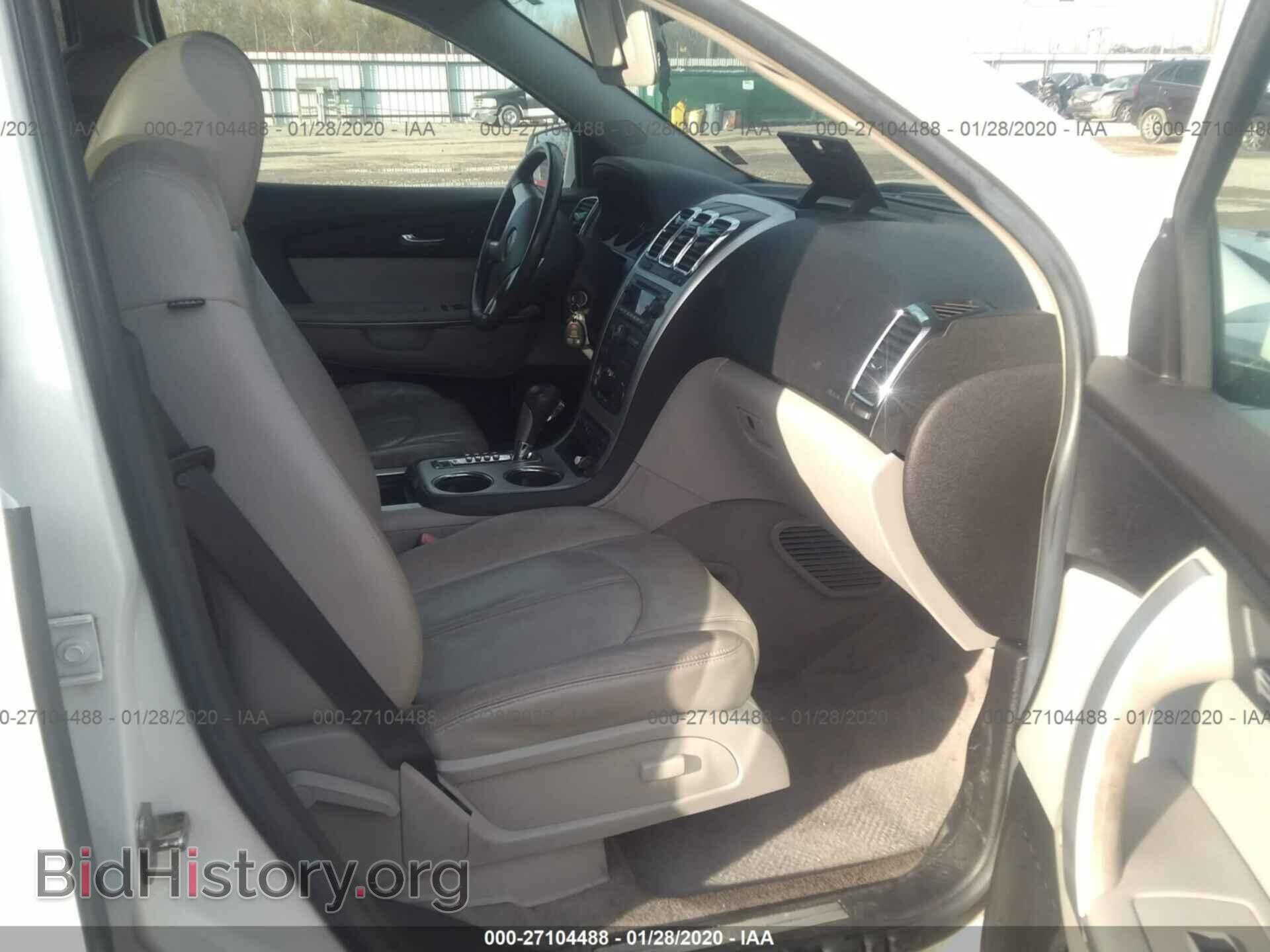 2008 GMC ACADIA - VIN: 1GKER23768J223458 - Фото 5