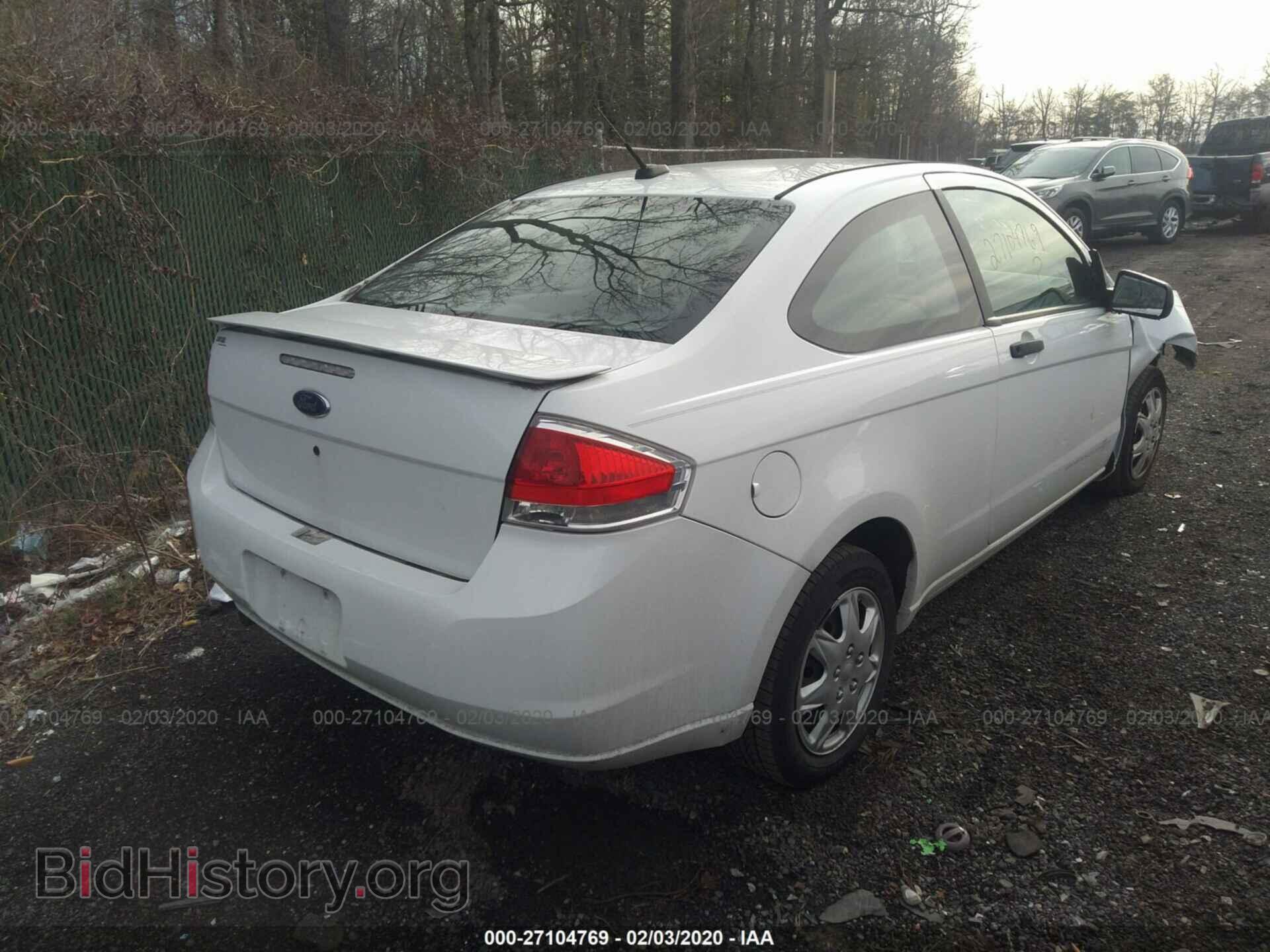 2008 FORD FOCUS - VIN: 1FAHP32N58W180499 - Фото 4
