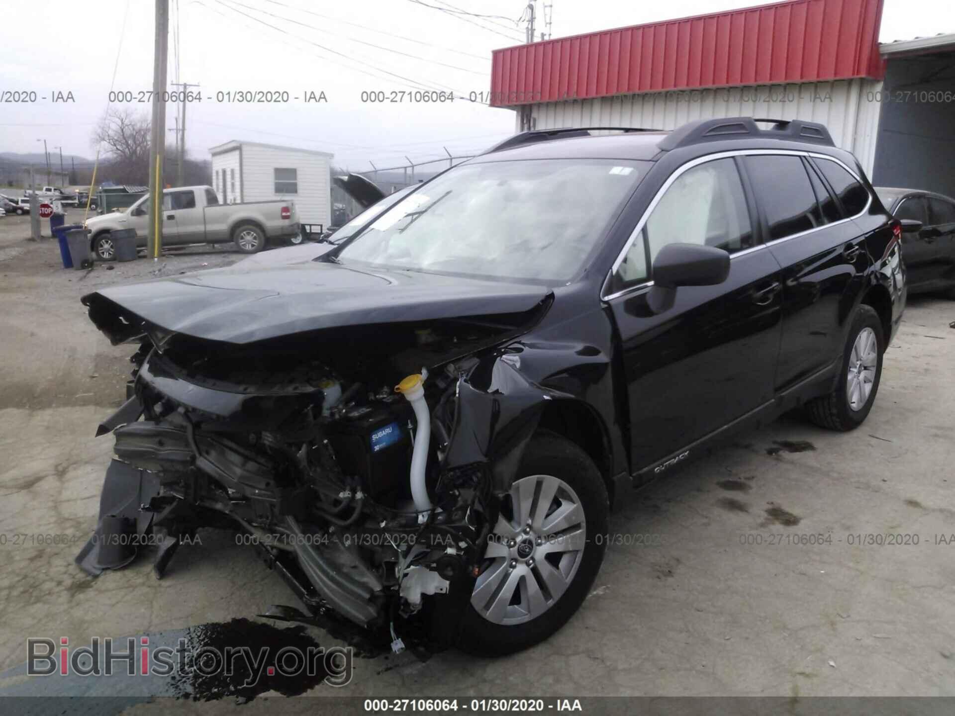 2018 SUBARU OUTBACK - VIN: 4S4BSAAC2J3366541 - Фото 2