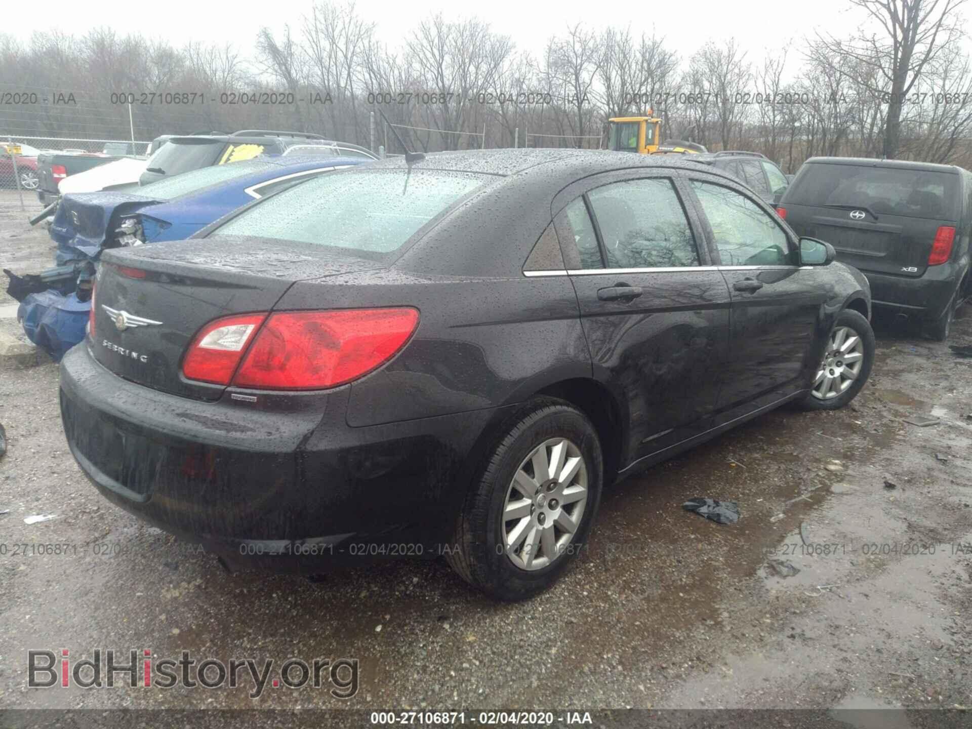 2010 CHRYSLER SEBRING - VIN: 1C3CC4FB1AN208594 - Фото 4