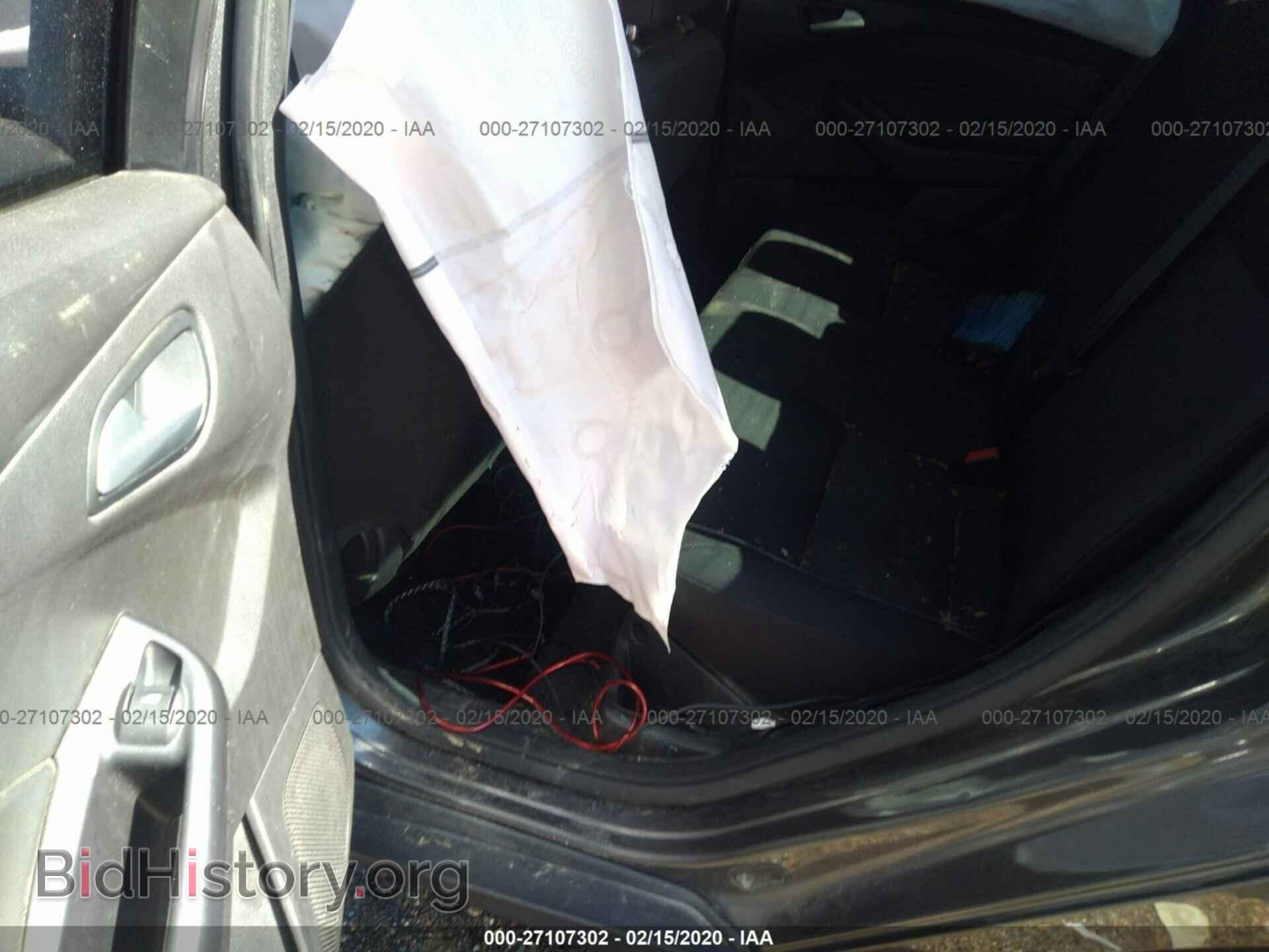2016 FORD FOCUS - VIN: 1FADP3F22GL216471 - Фото 8