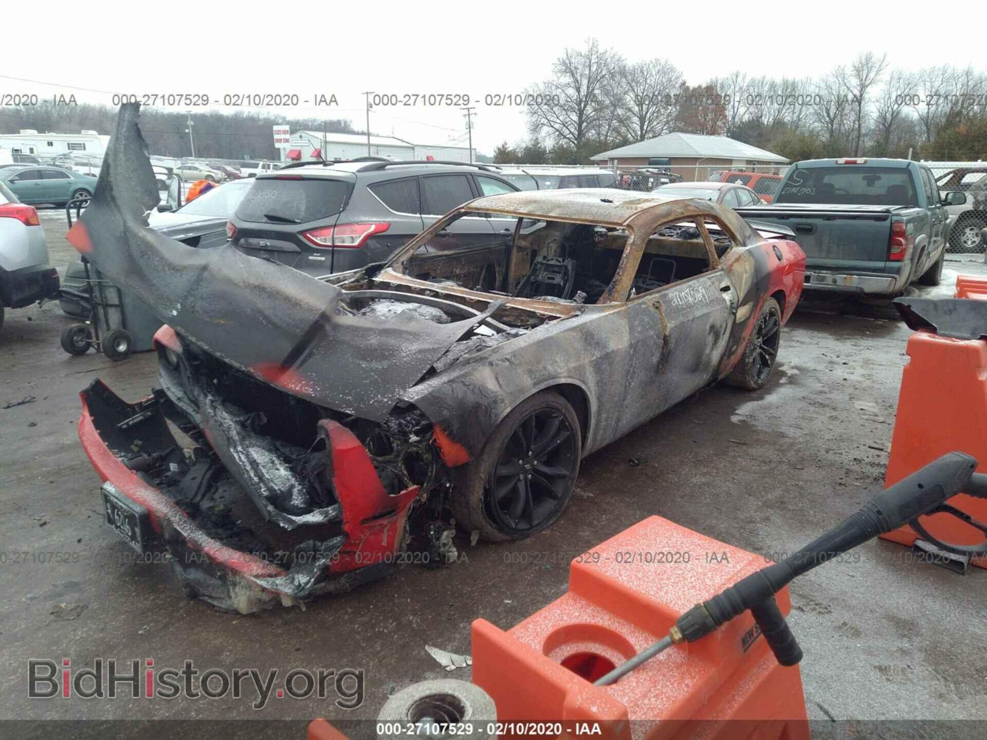2018 DODGE CHALLENGER - VIN: 2C3CDZAG4JH204870 - Photo 2