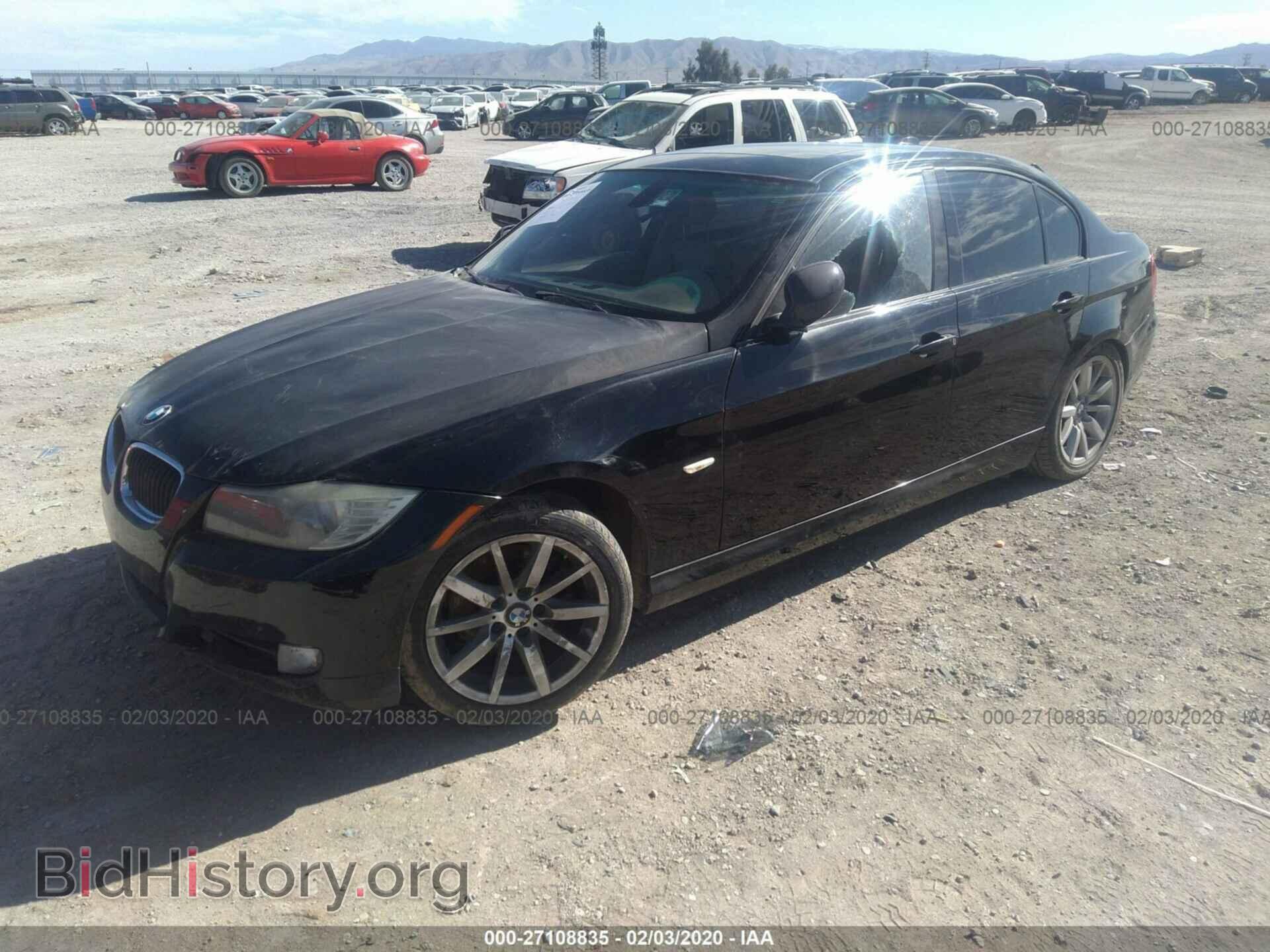 2011 BMW 328 - VIN: WBAPH5G54BNM72629 - Фото 2