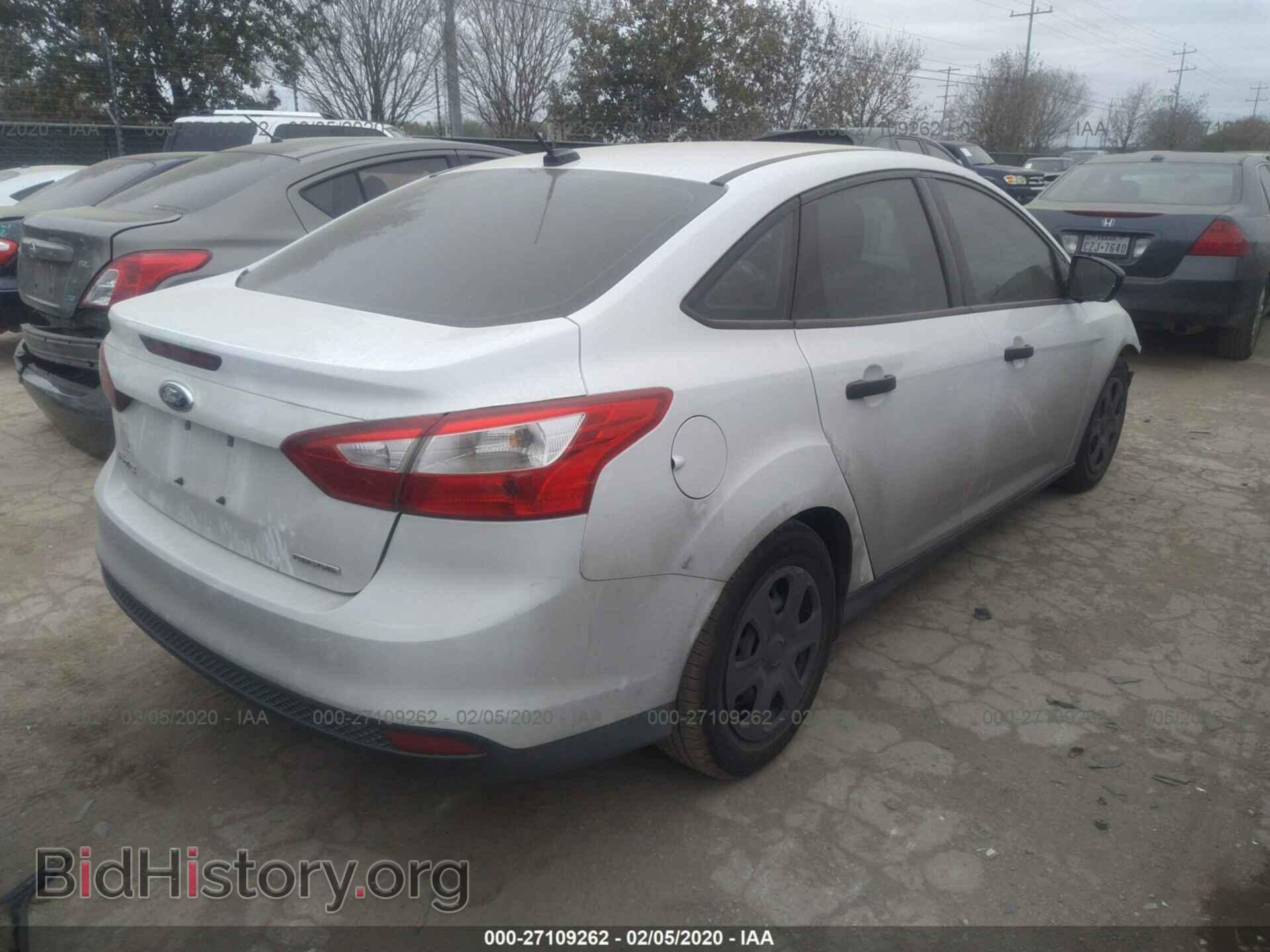2012 FORD FOCUS - VIN: 1FAHP3E2XCL466022 - Фото 4