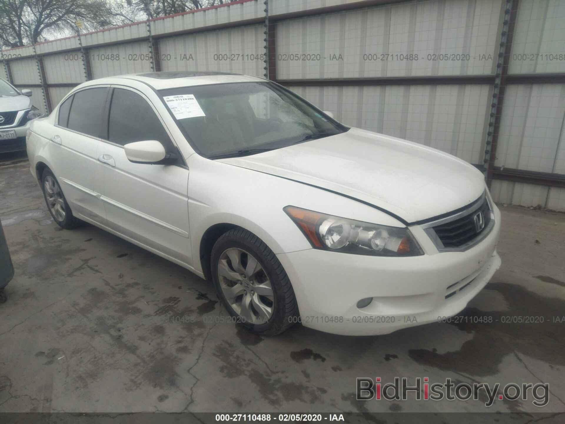 Photo 1HGCP36899A004094 - HONDA ACCORD 2009