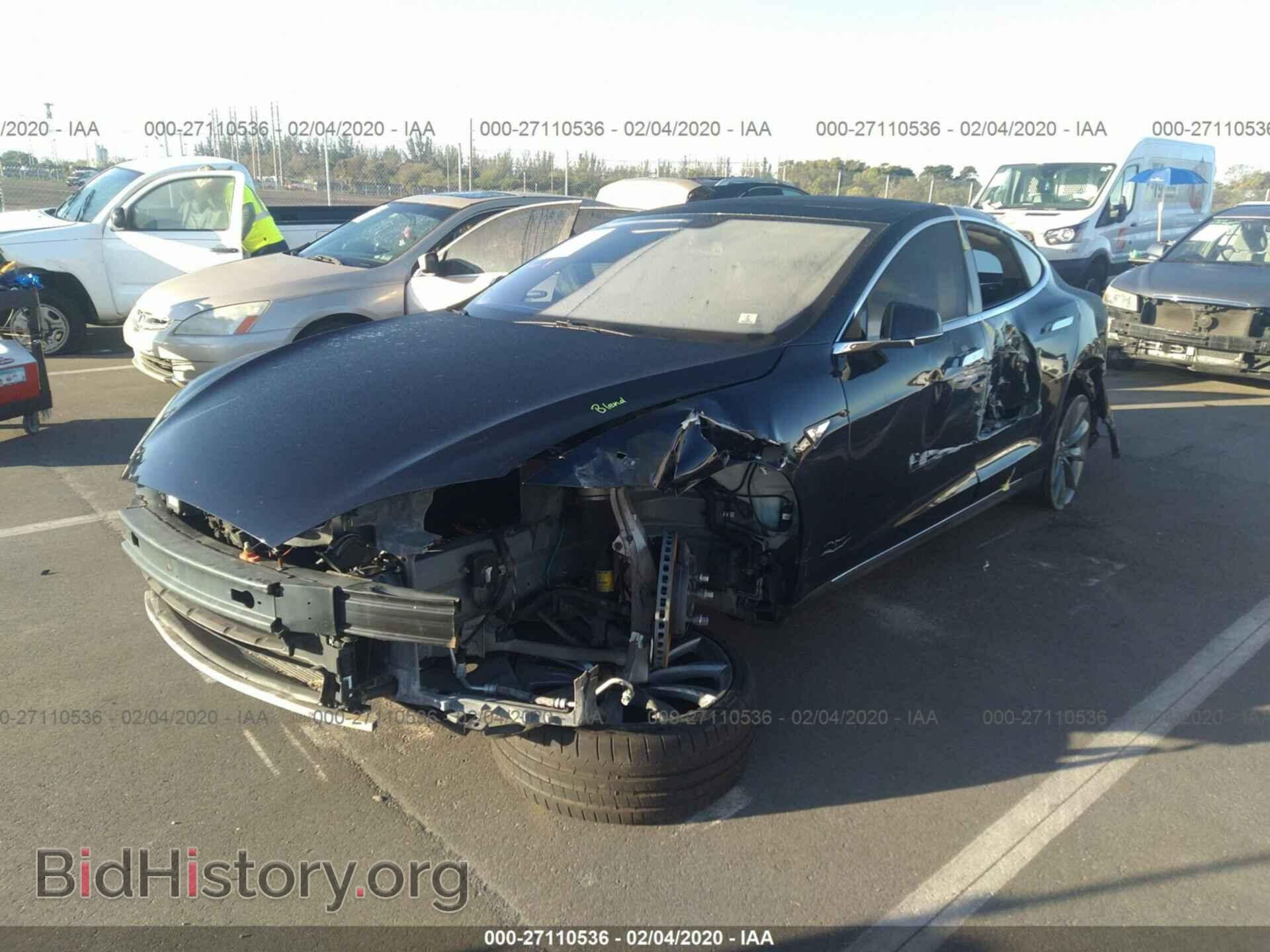 2013 TESLA MODEL S - VIN: 5YJSA1DP0DFP08792 - Фото 2
