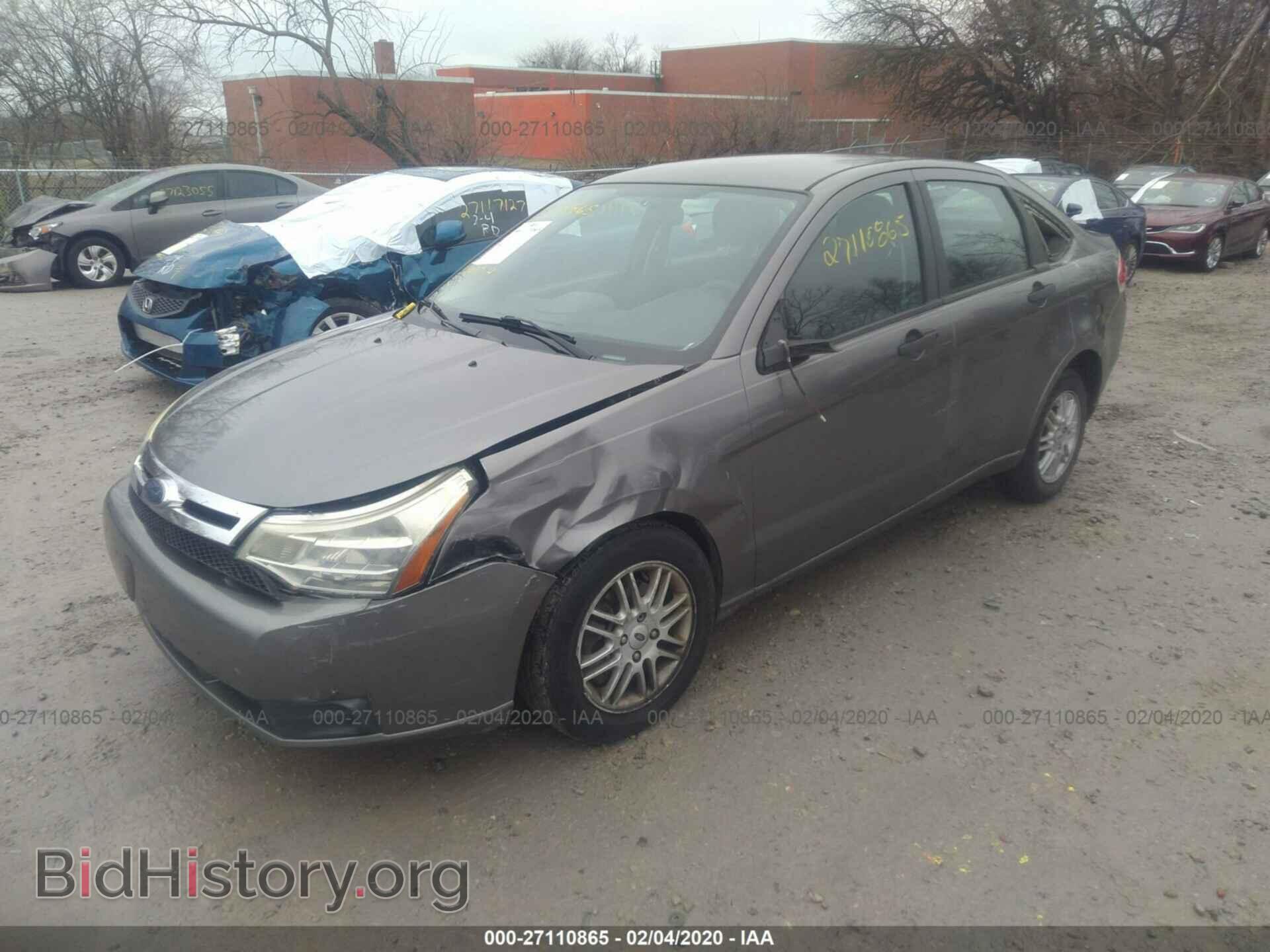 2009 FORD FOCUS - VIN: 1FAHP35NX9W130128 - Фото 2
