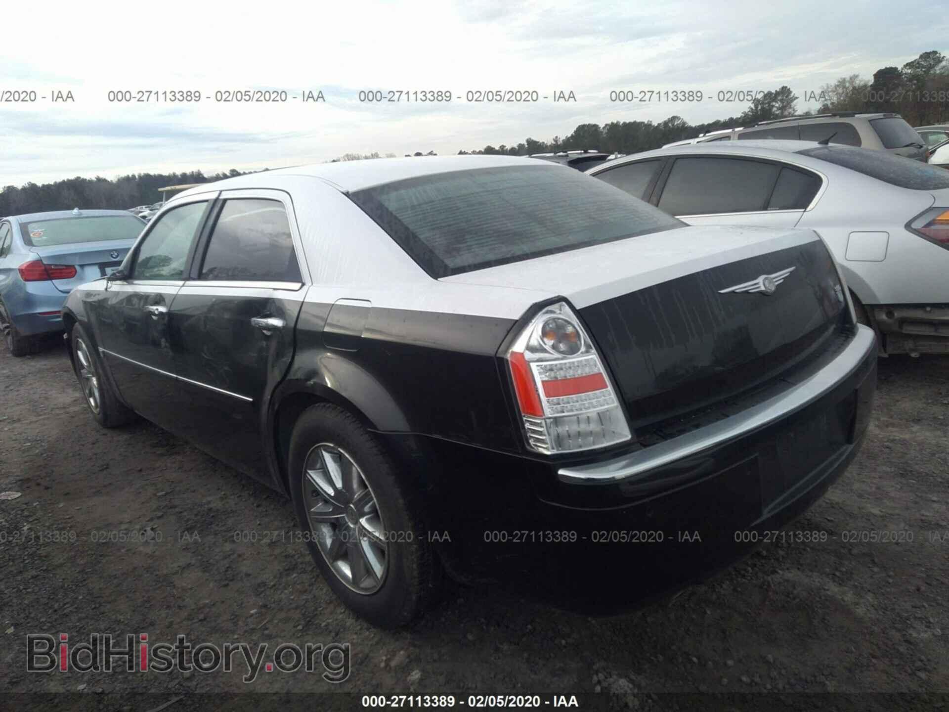 2005 CHRYSLER 300C - VIN: 2C3AA63H25H152164 - Photo 3