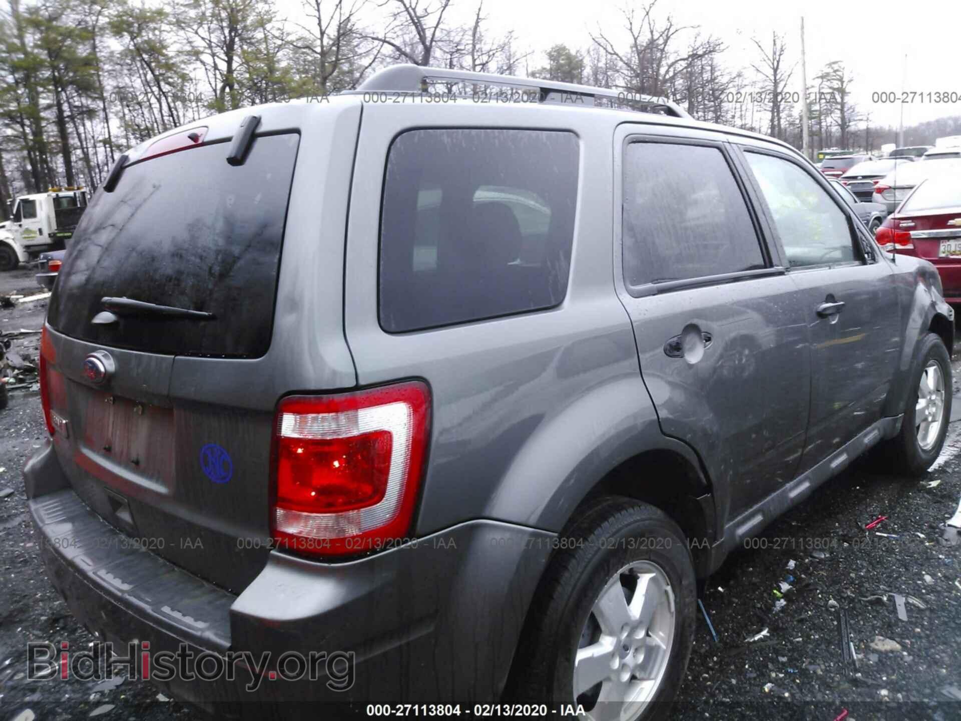 2011 FORD ESCAPE - VIN: 1FMCU0D72BKA88030 - Photo 4