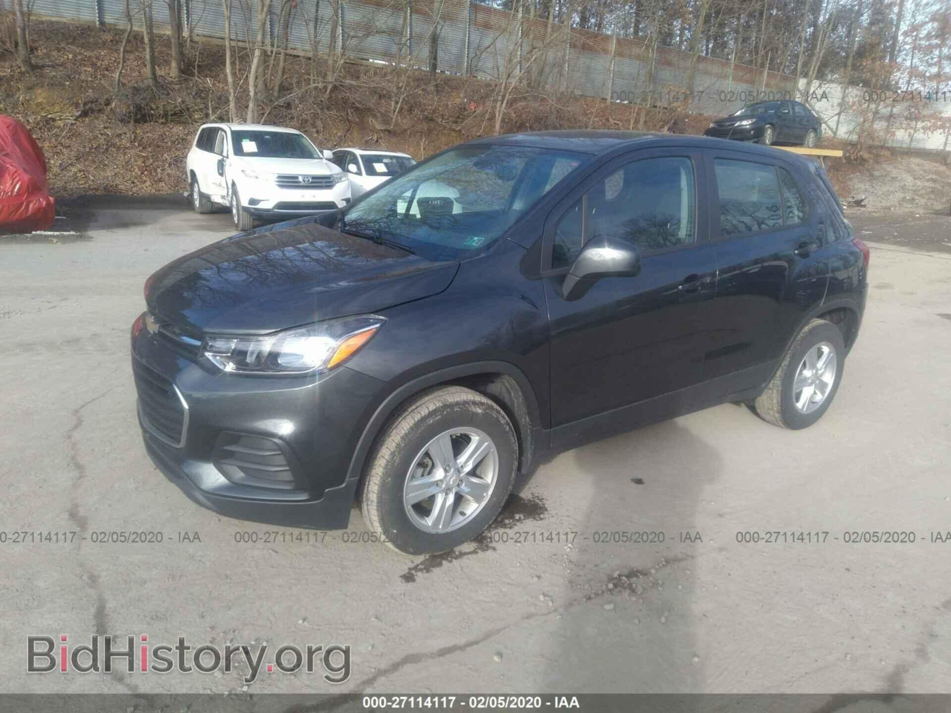 2019 CHEVROLET TRAX - VIN: 3GNCJNSB7KL215684 - Фото 2