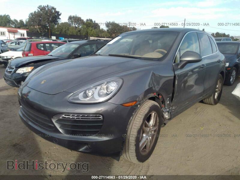 2012 Porsche CAYENNE (VIN WP1AB2A26CLA40322) — photo 2 of 11