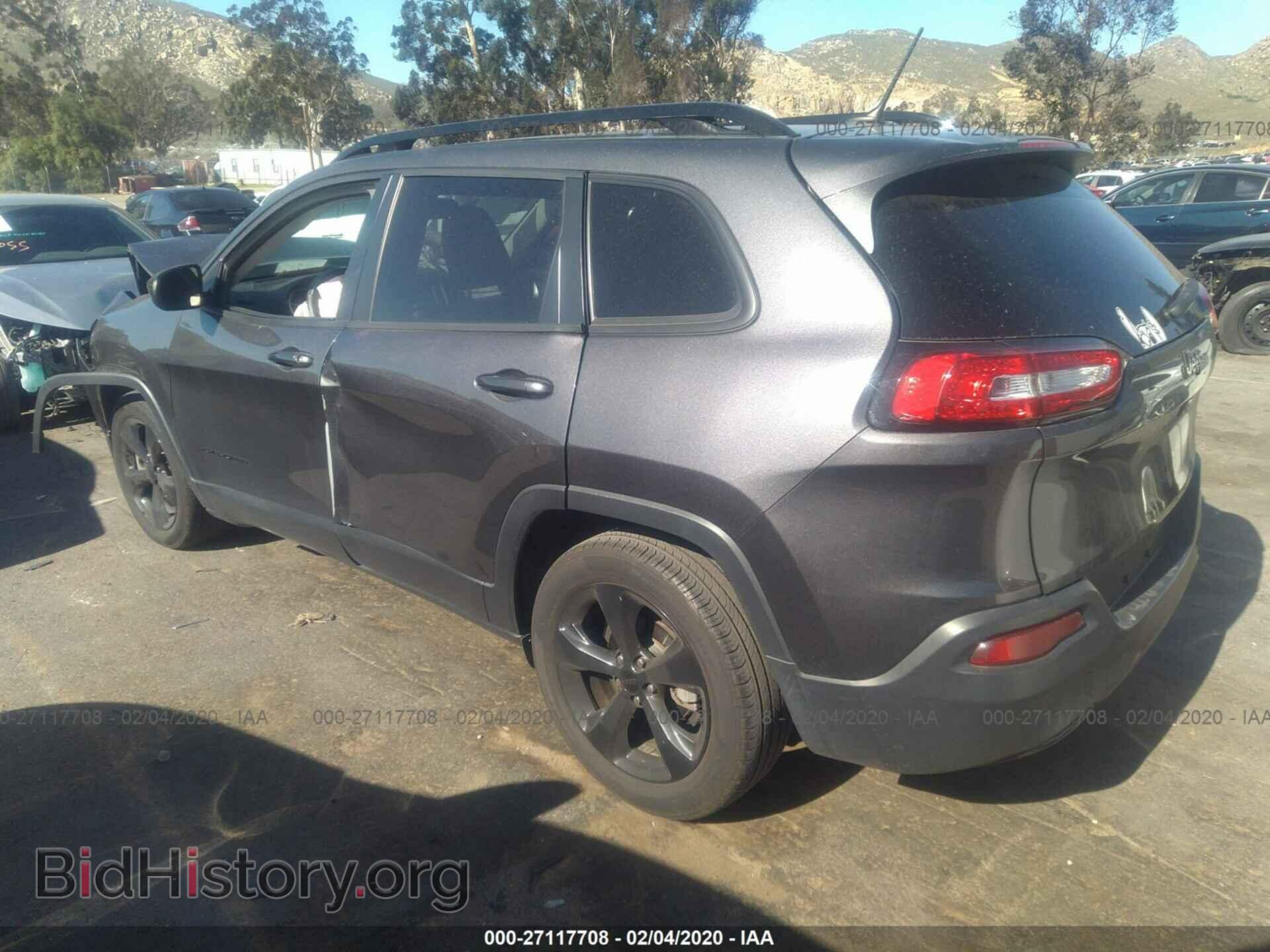 2018 JEEP CHEROKEE - VIN: 1C4PJLCB8JD595720 - Фото 3