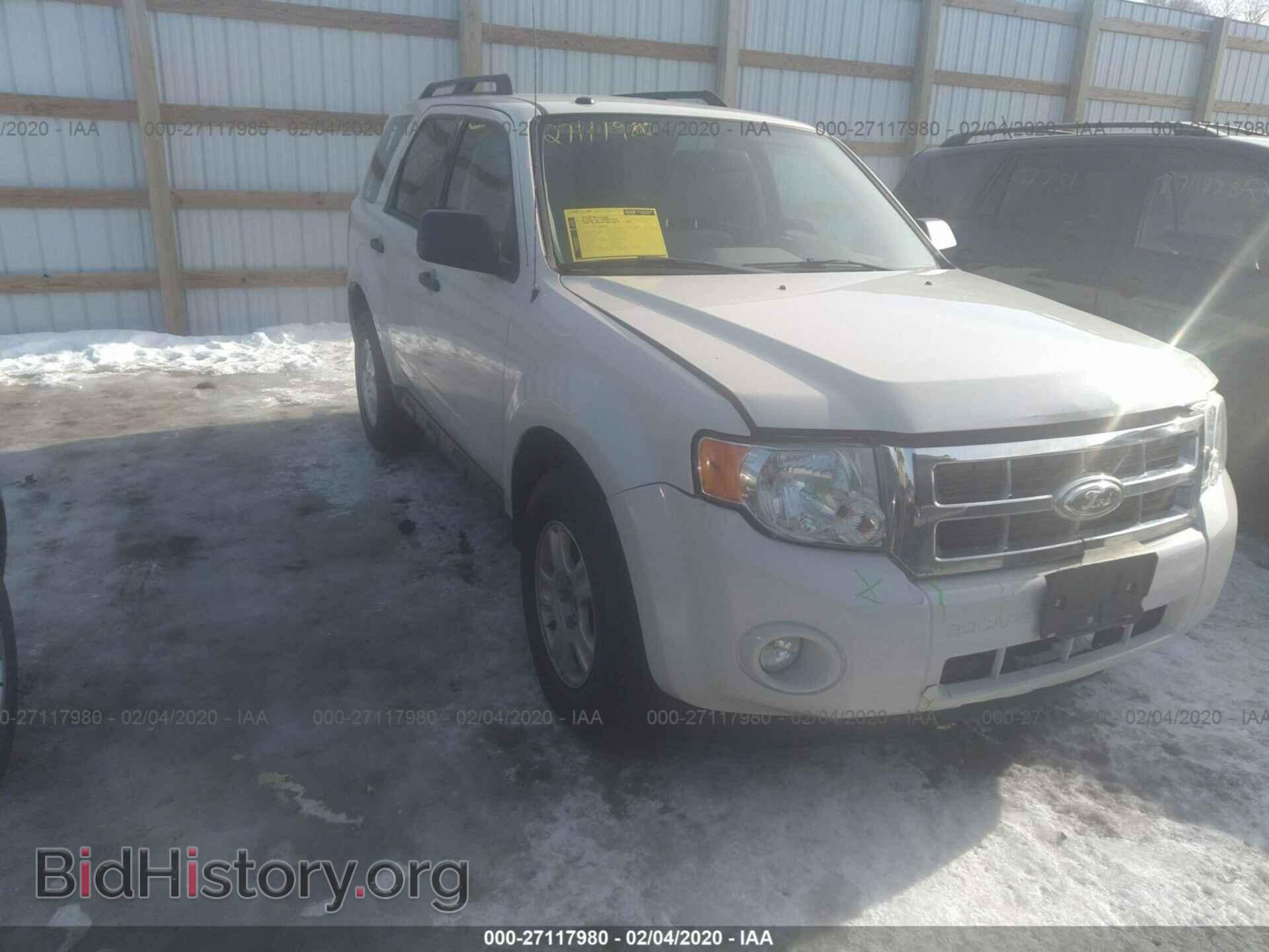 Фотография 1FMCU0DG3CKC08256 - FORD ESCAPE 2012