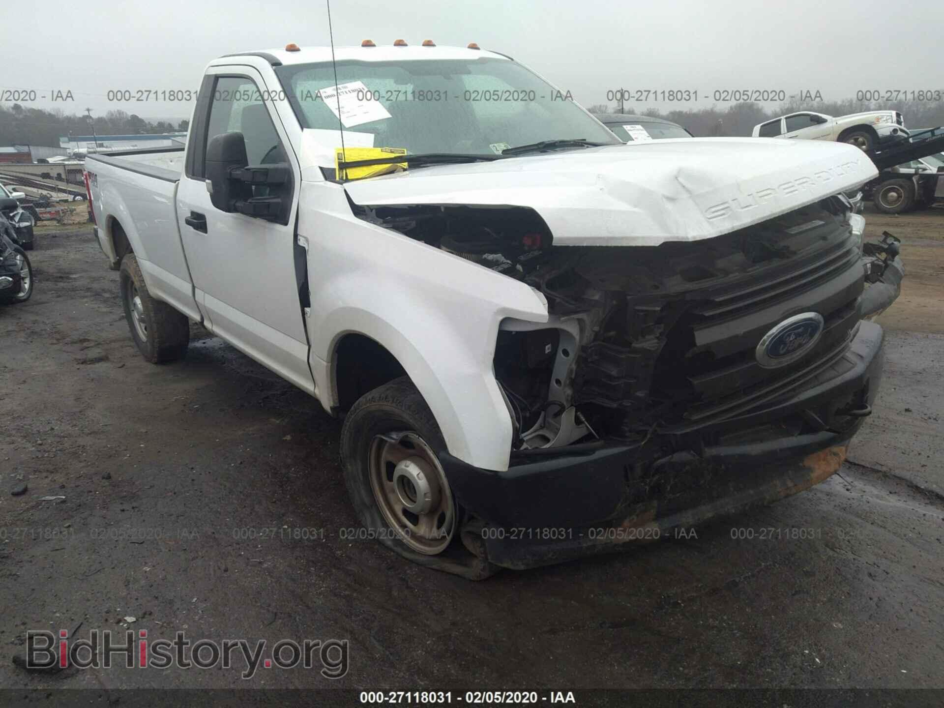 Фотография 1FTRF3B61HEC74640 - FORD F350 2017