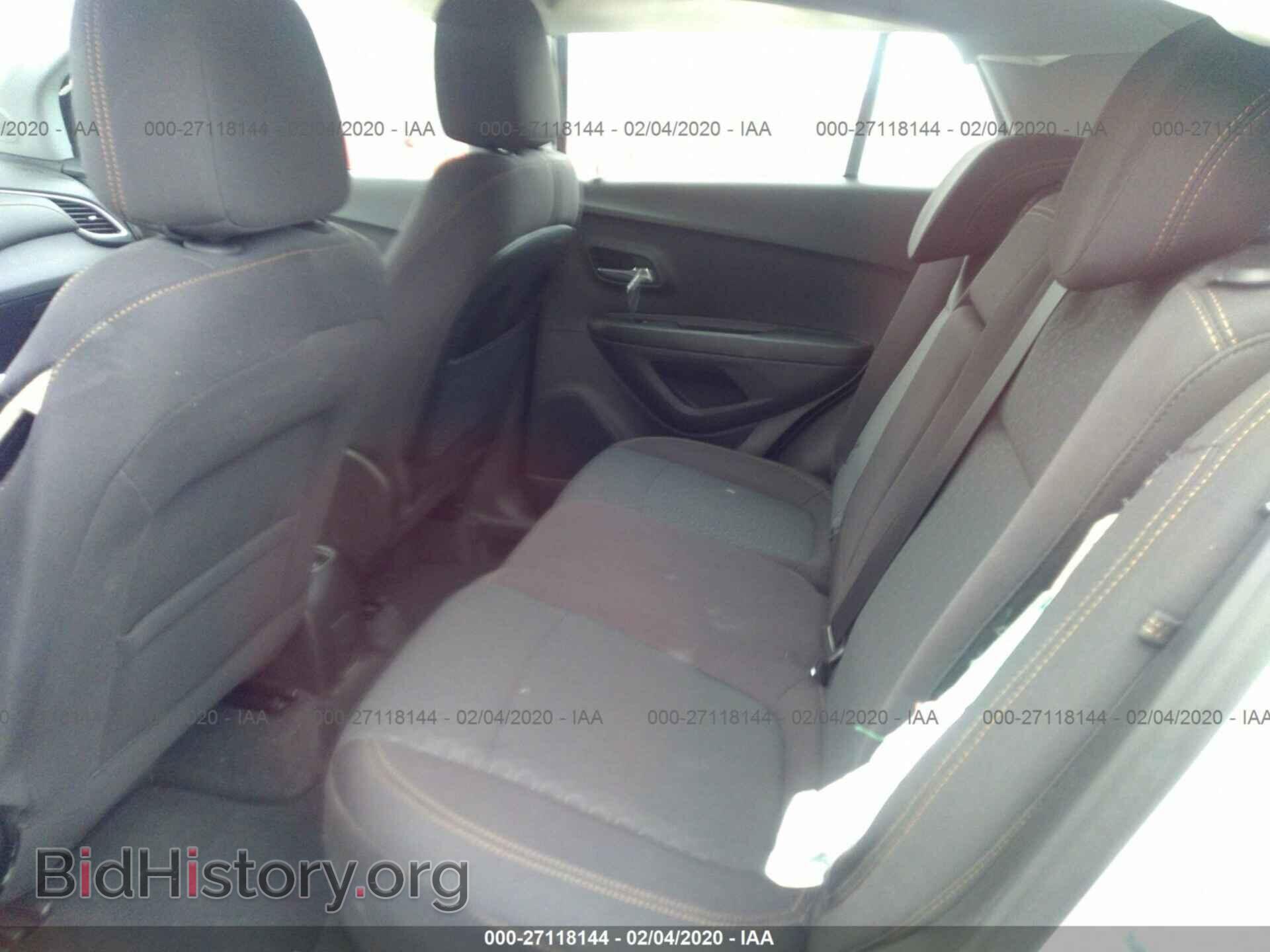 2019 CHEVROLET TRAX - VIN: 3GNCJKSB3KL333410 - Фото 8