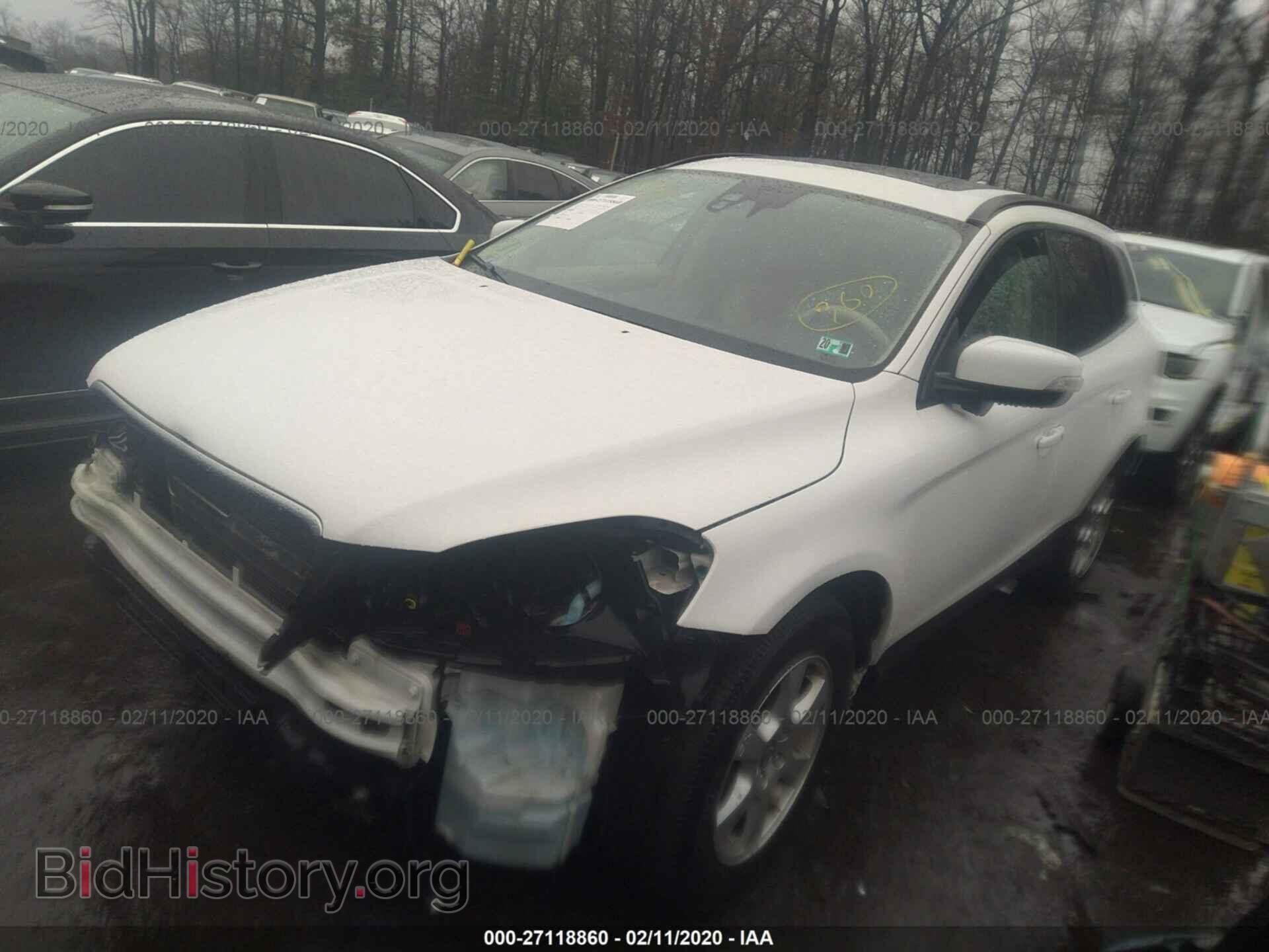 2010 VOLVO XC60 - VIN: YV4982DZ1A2088113 - Фото 2
