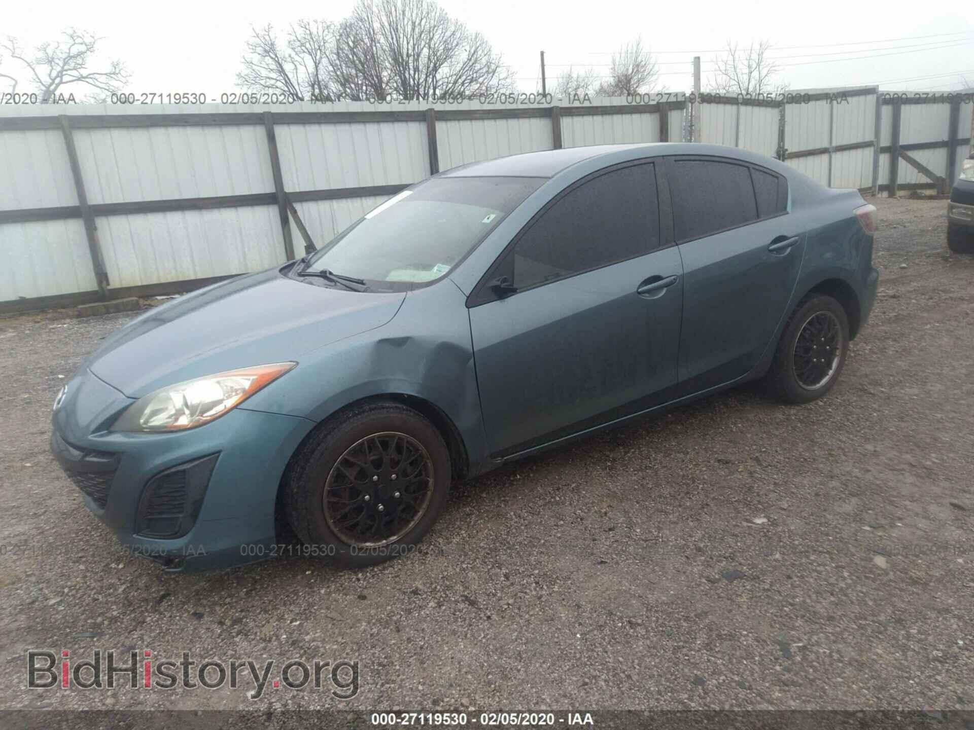 2011 MAZDA 3 - VIN: JM1BL1UF8B1370873 - Photo 2