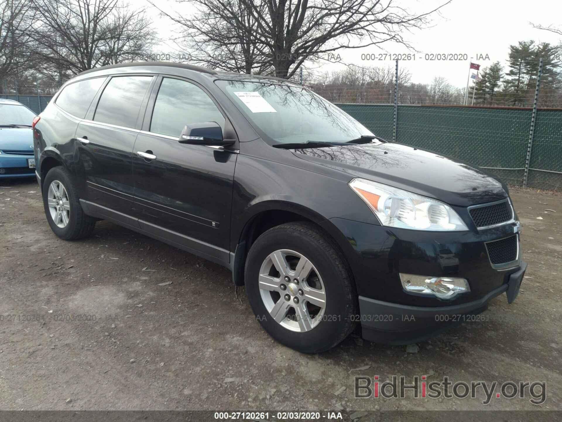 Photo 1GNLRGED9AS117466 - CHEVROLET TRAVERSE 2010