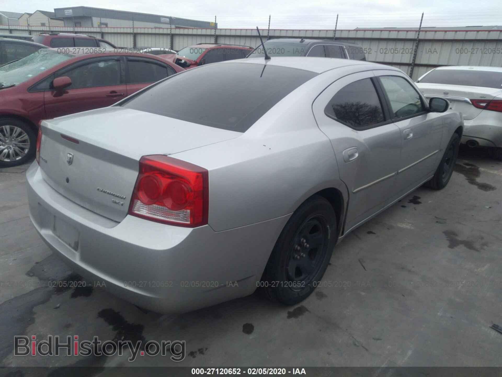 2010 DODGE CHARGER - VIN: 2B3CA3CV2AH239373 - Фото 4