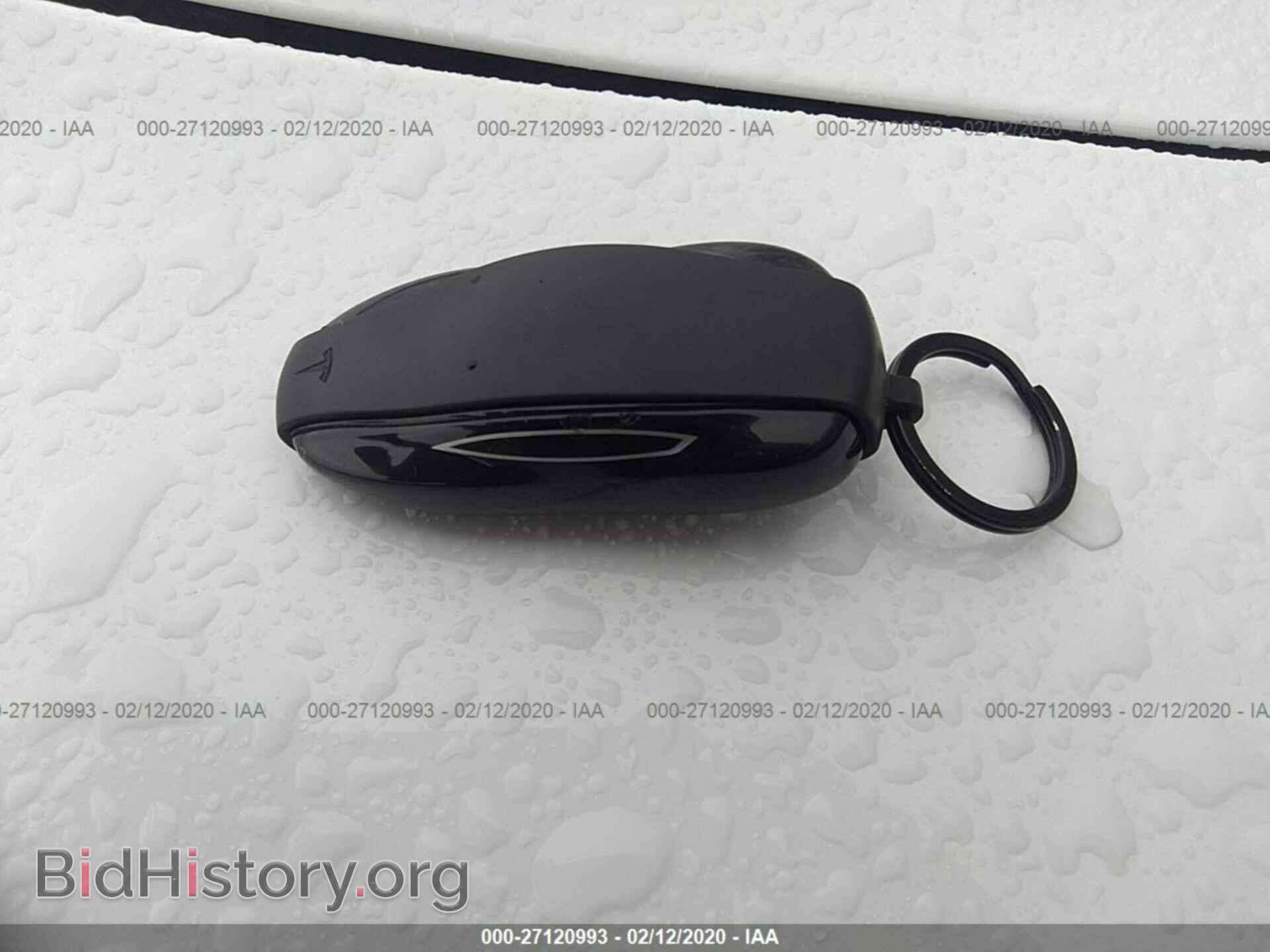 2013 TESLA MODEL S - VIN: 5YJSA1DN7DFP13924 - Фото 11