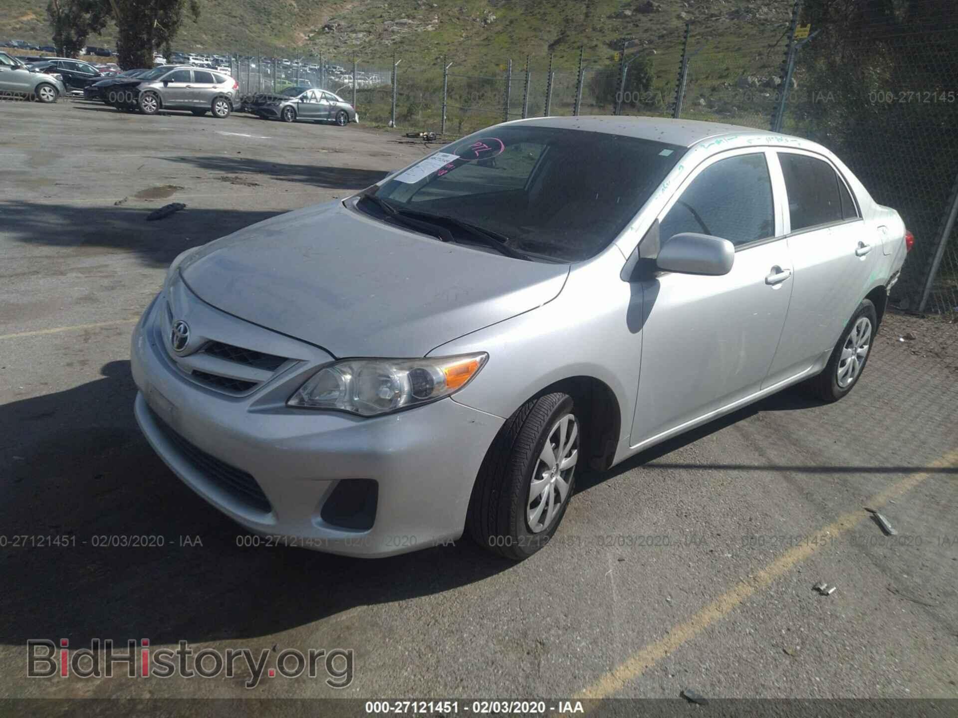 2013 Toyota Corolla - VIN: 5YFBU4EE4DP196688 - Фото 2