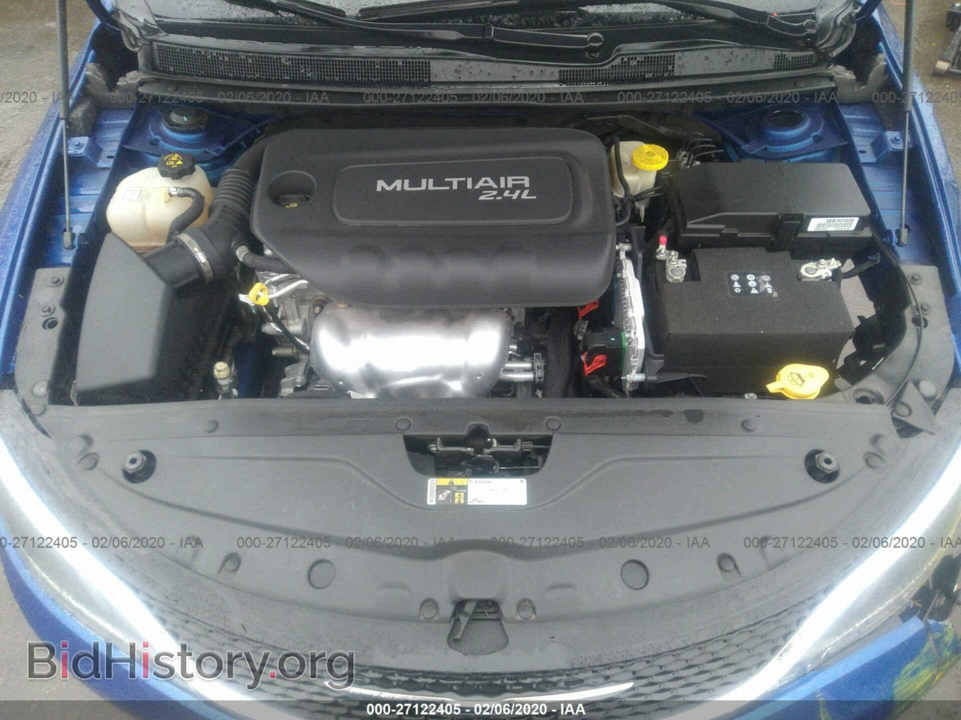 2015 CHRYSLER 200 - VIN: 1C3CCCAB6FN525909 - Фото 10