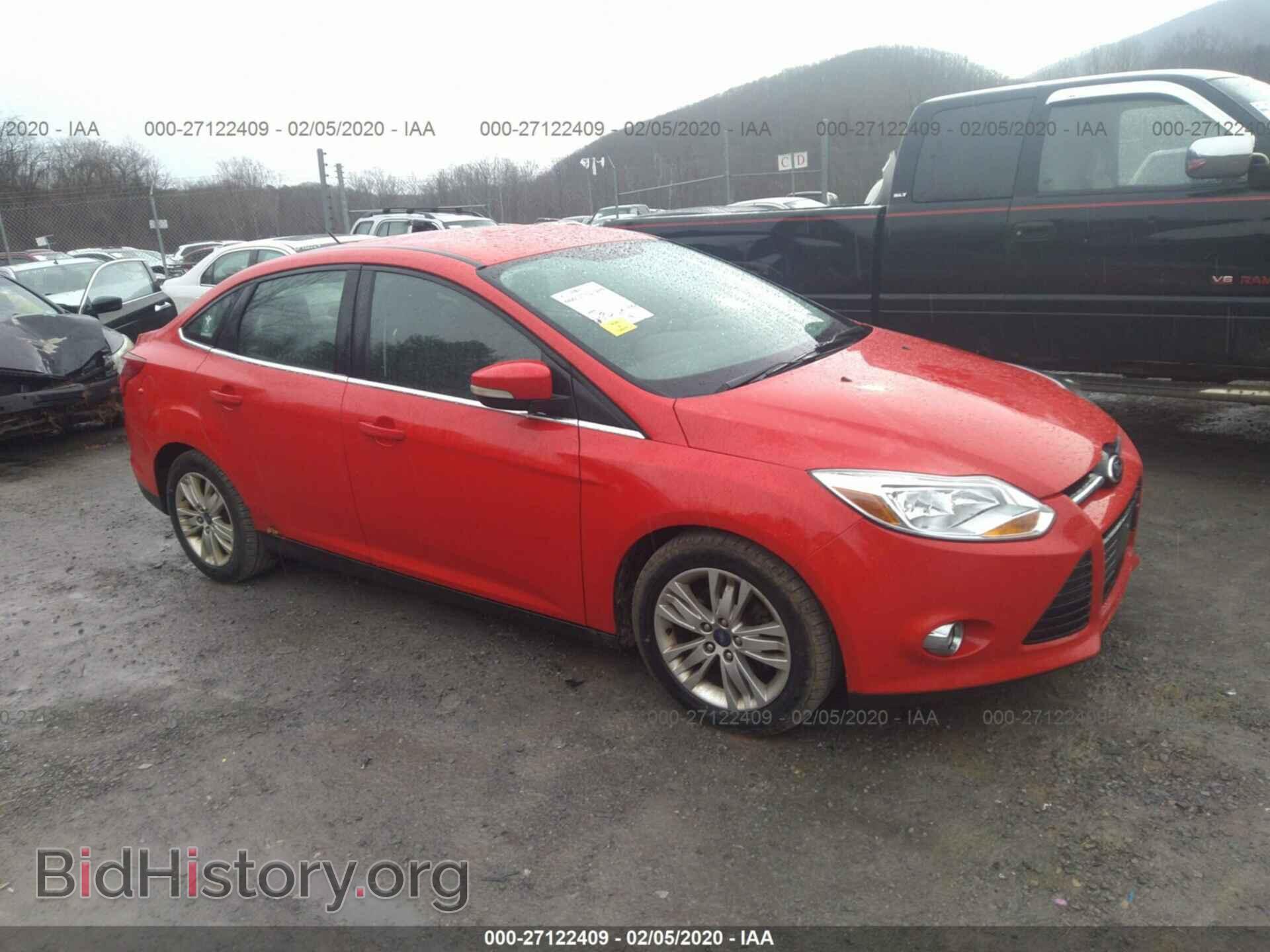 Photo 1FAHP3H24CL359740 - FORD FOCUS 2012