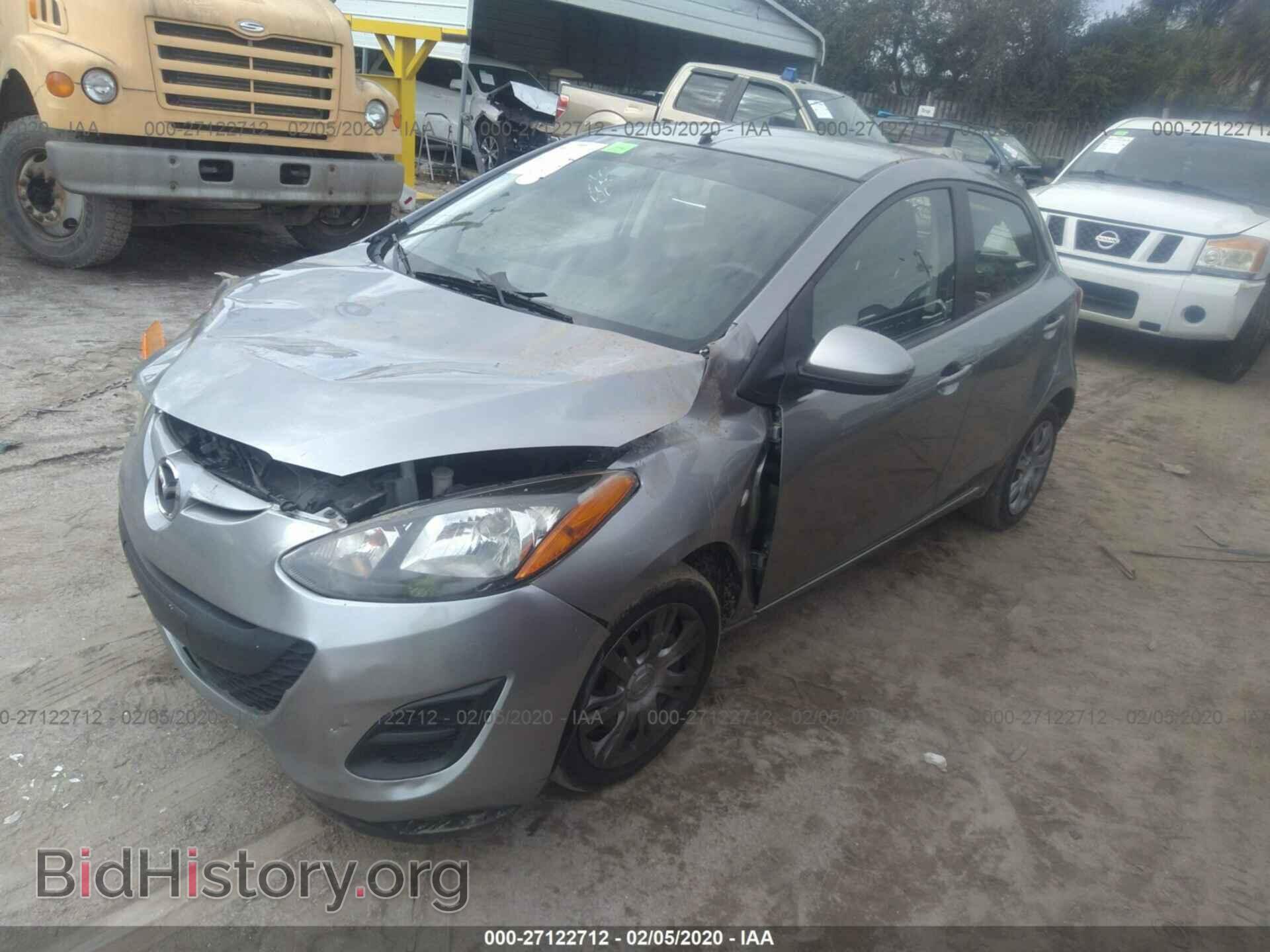 2014 MAZDA MAZDA2 - VIN: JM1DE1KY7E0187143 - Фото 2